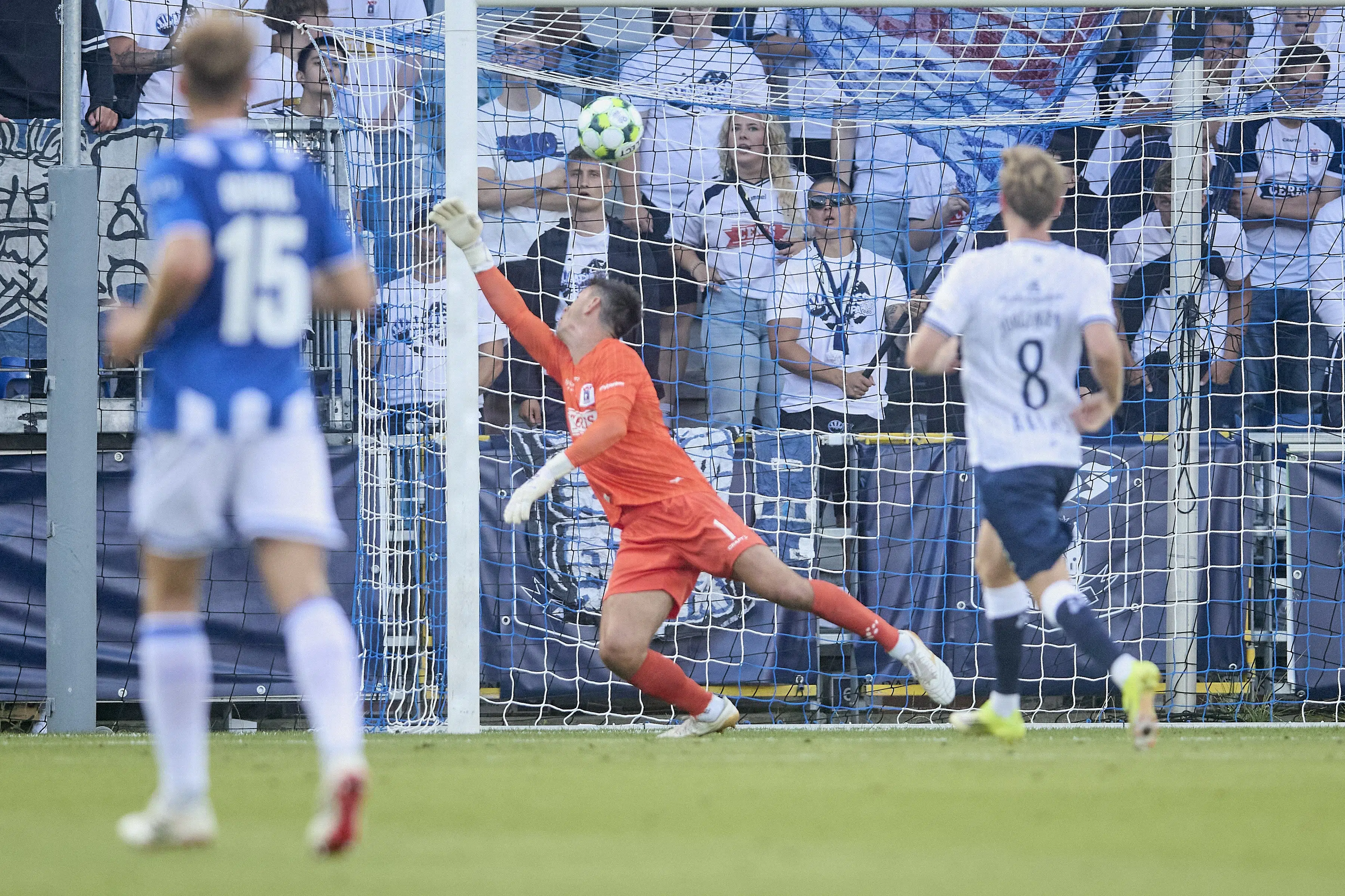 AGF ser rødt og taber klart i jagten på Champions League
