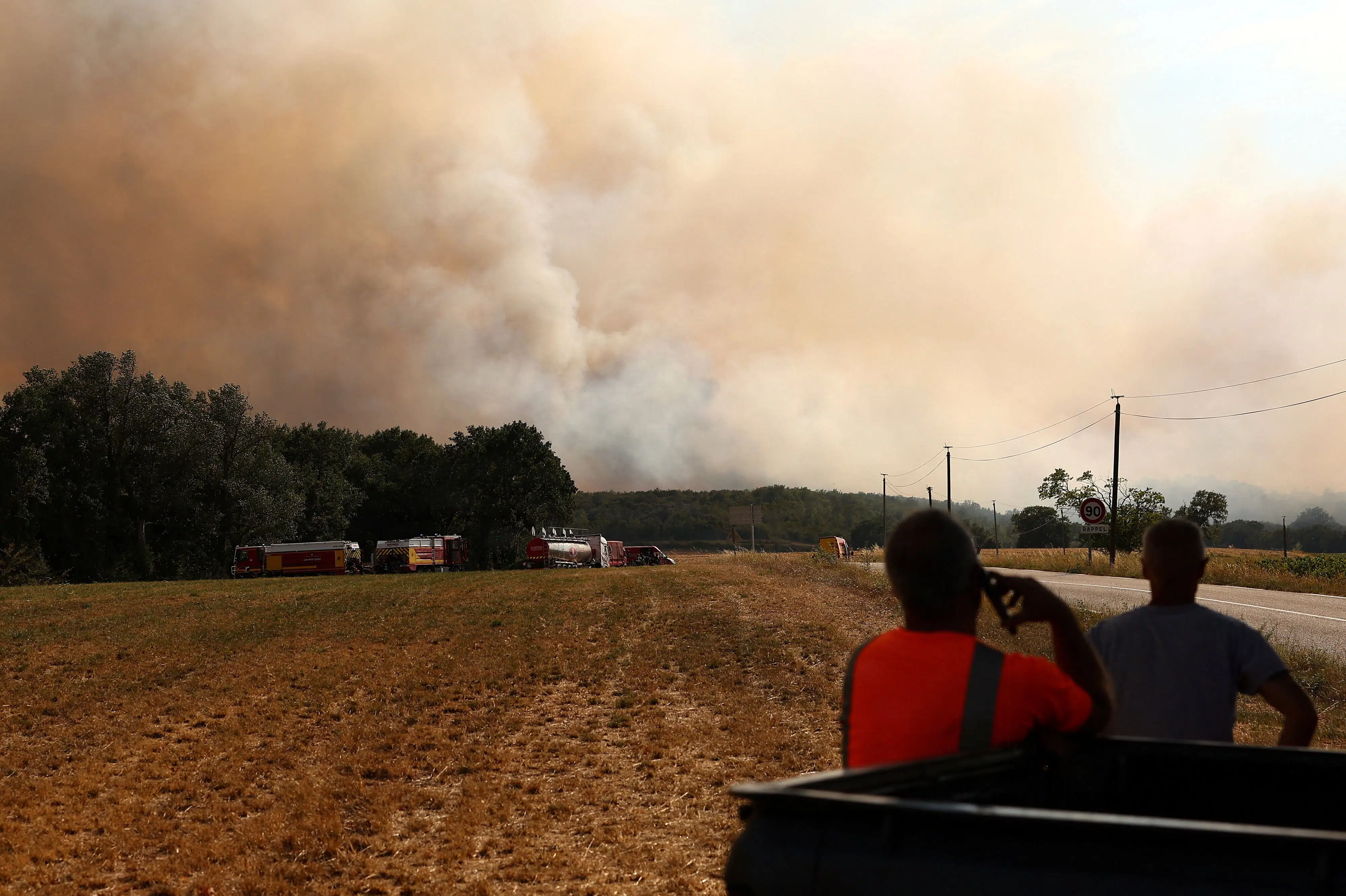 Hundredvis evakueres under skovbrand i Sydfrankrig