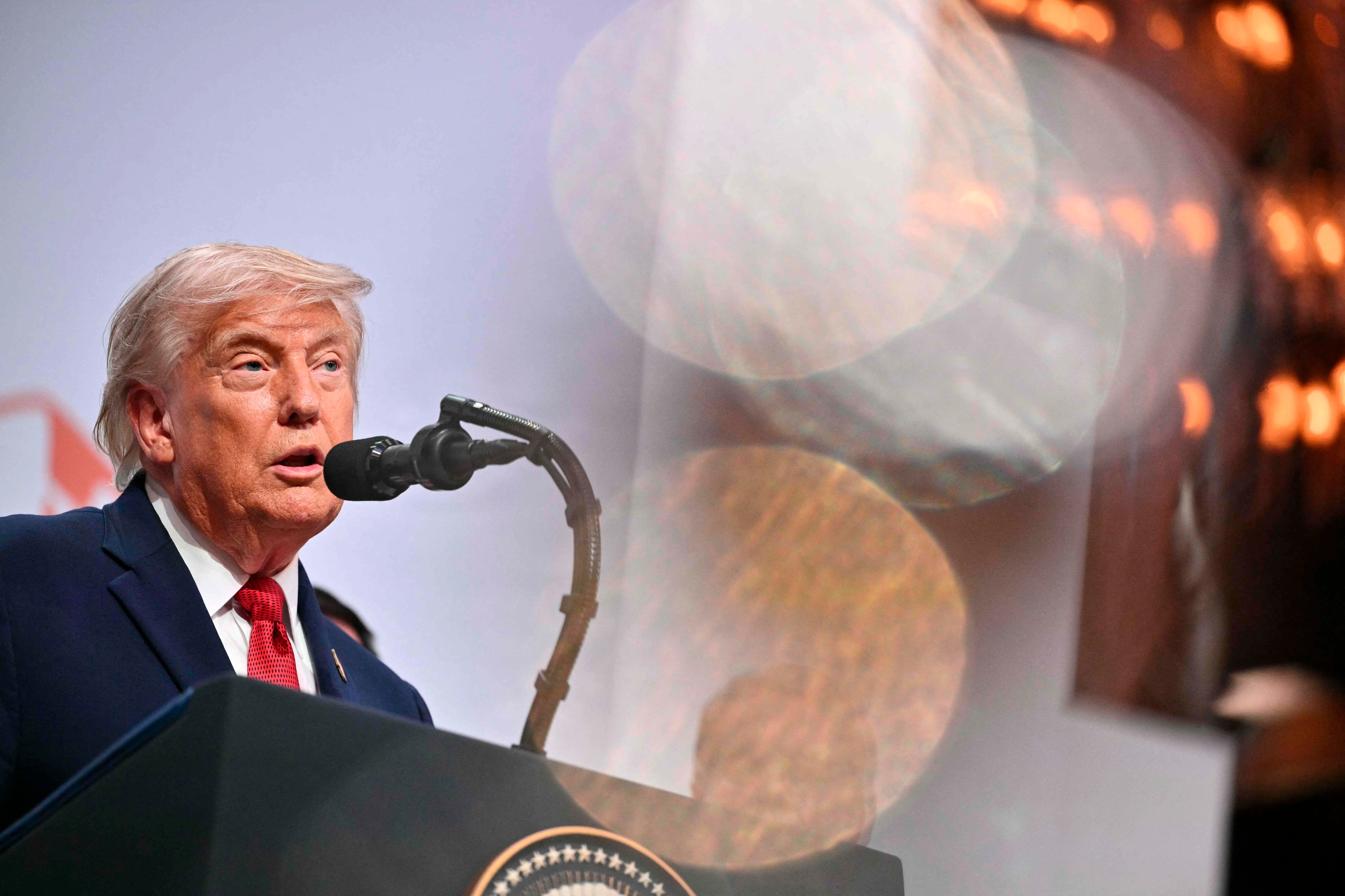 Trump-regeringen har en plan for at sabotere EUs indgreb mod techgiganterne. »Røgslør,« siger kritikere