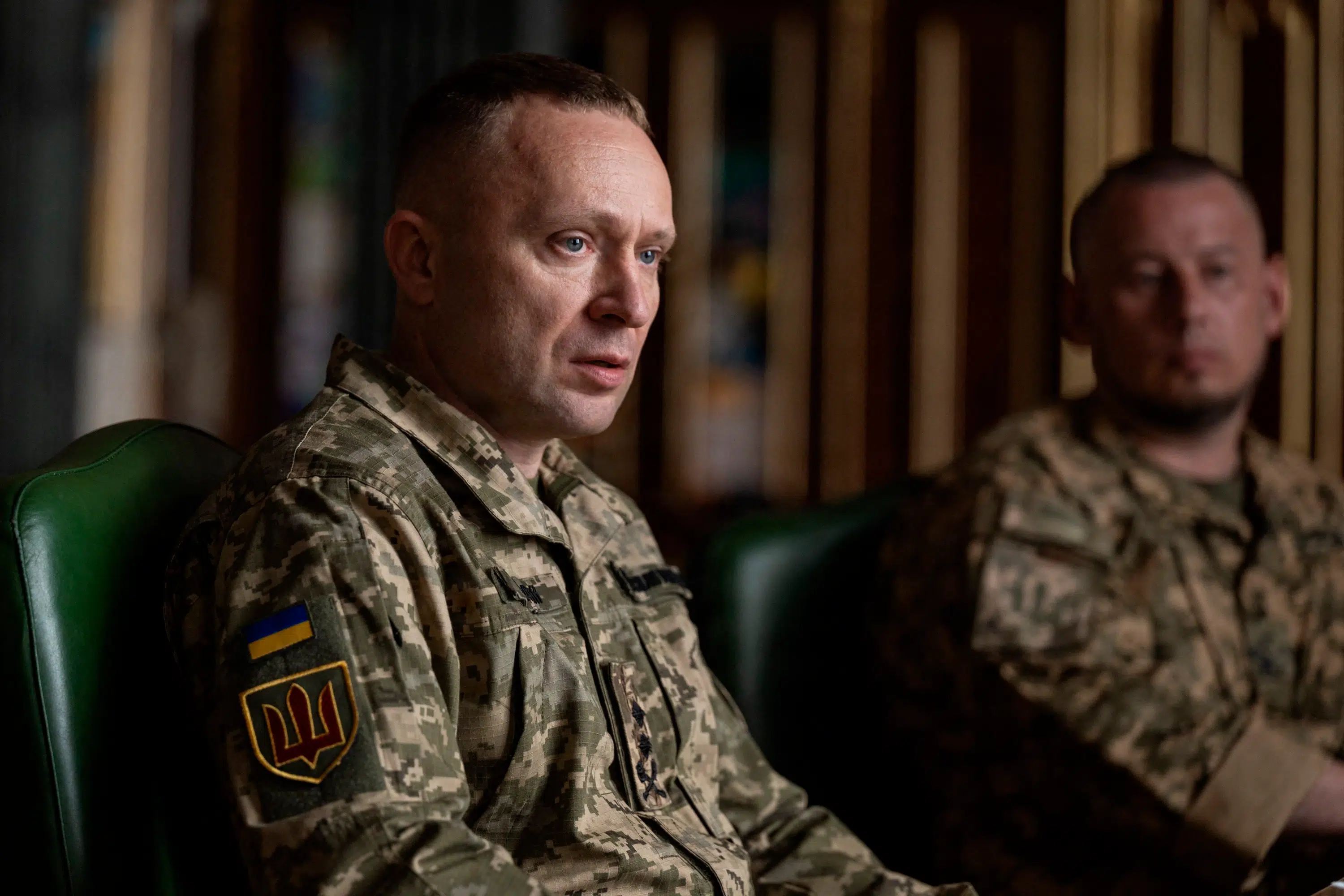 De kalder ham generalen i »den flyvende kampvogn«. Nu skal han løse Zelenskyjs mest ømtålelige problem