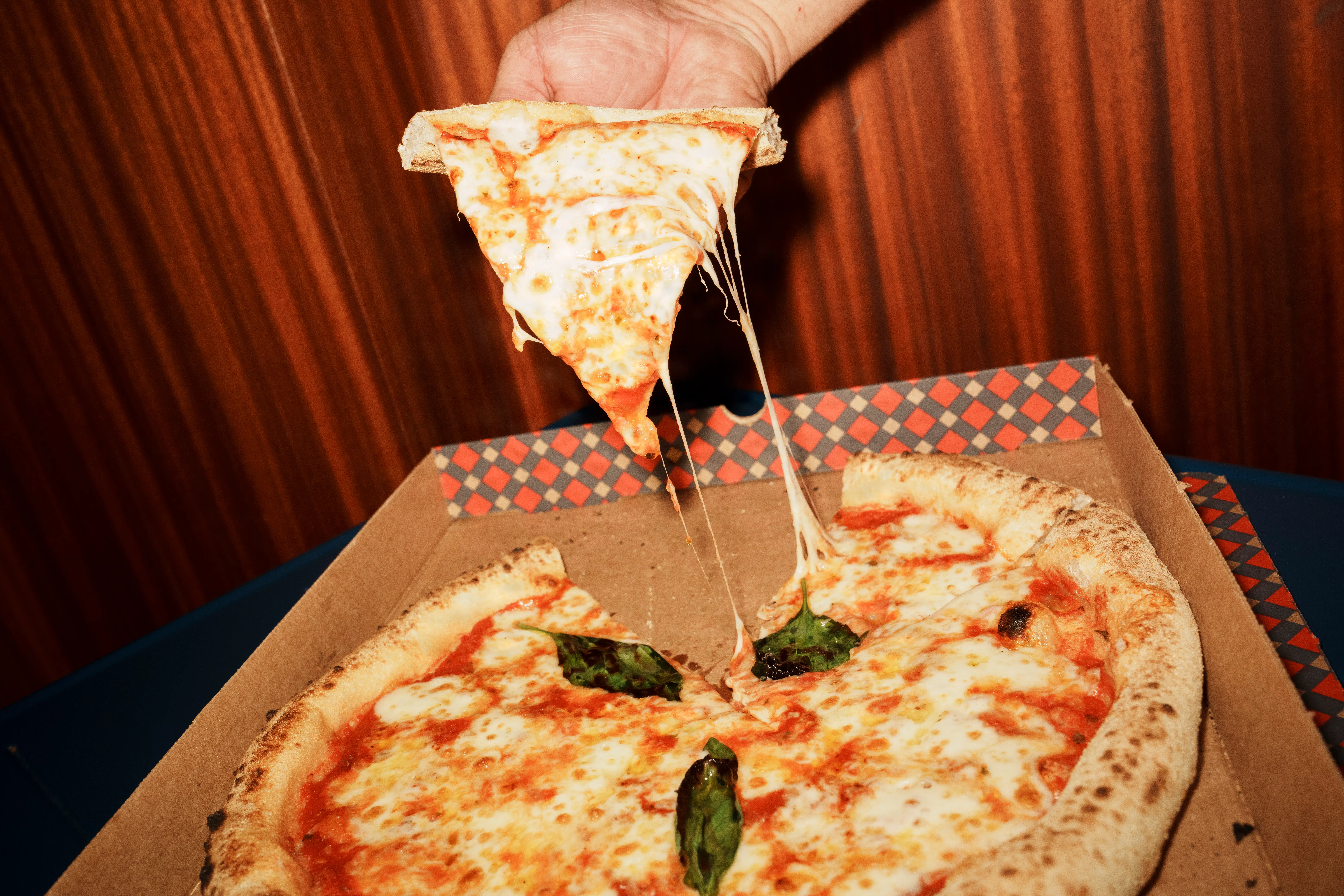 Spar flyrejsen til Napoli! Her får du lige så god pizza