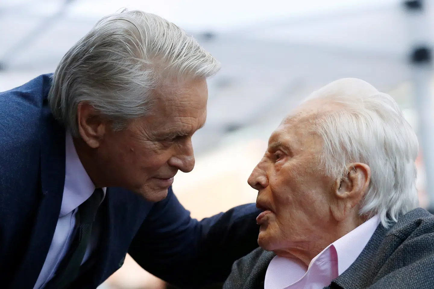 Den respekterede hollywoodlegende Kirk Douglas er død | Udland ...