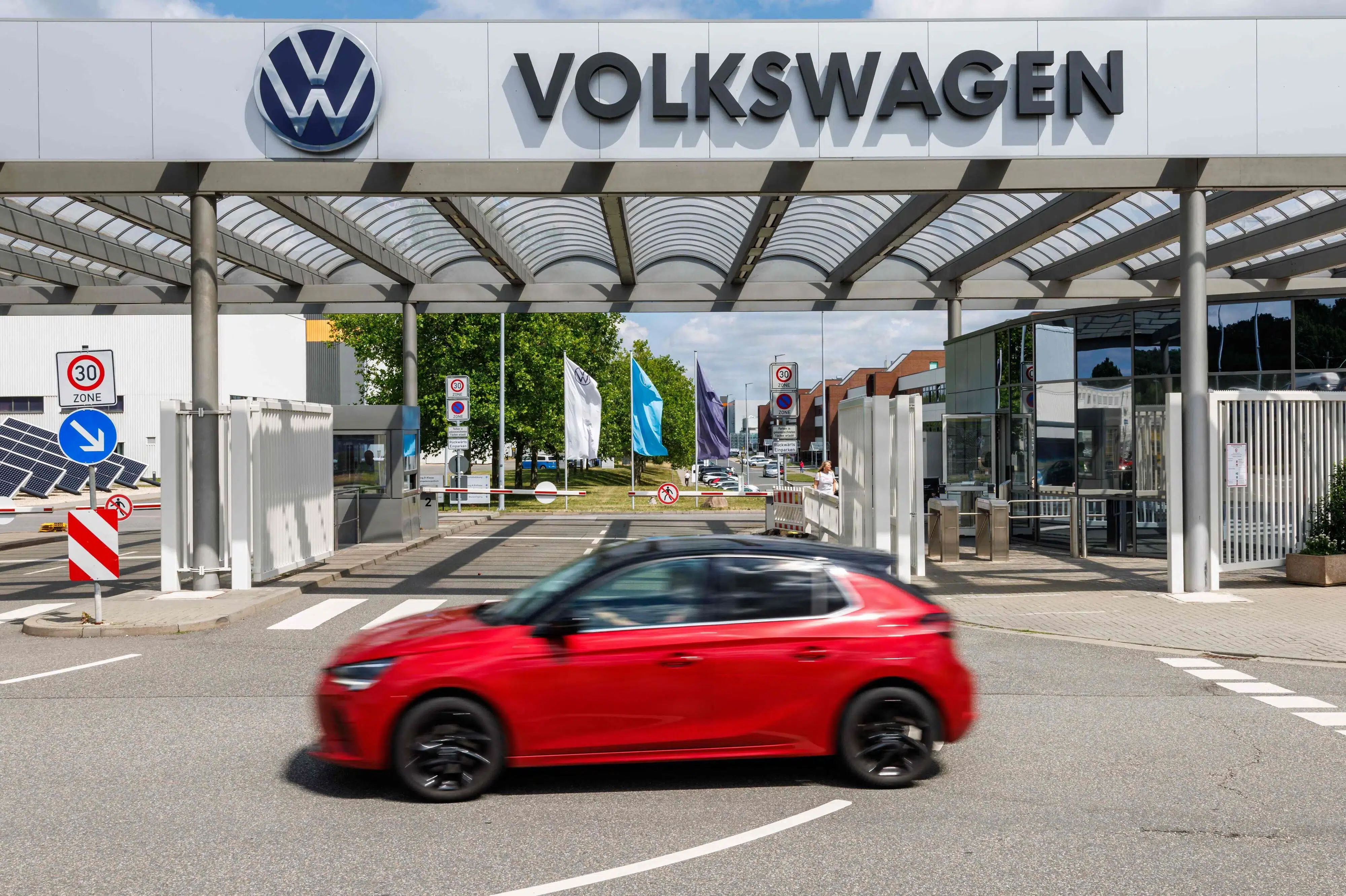 Volkswagen er presset af kinesiske konkurrenter