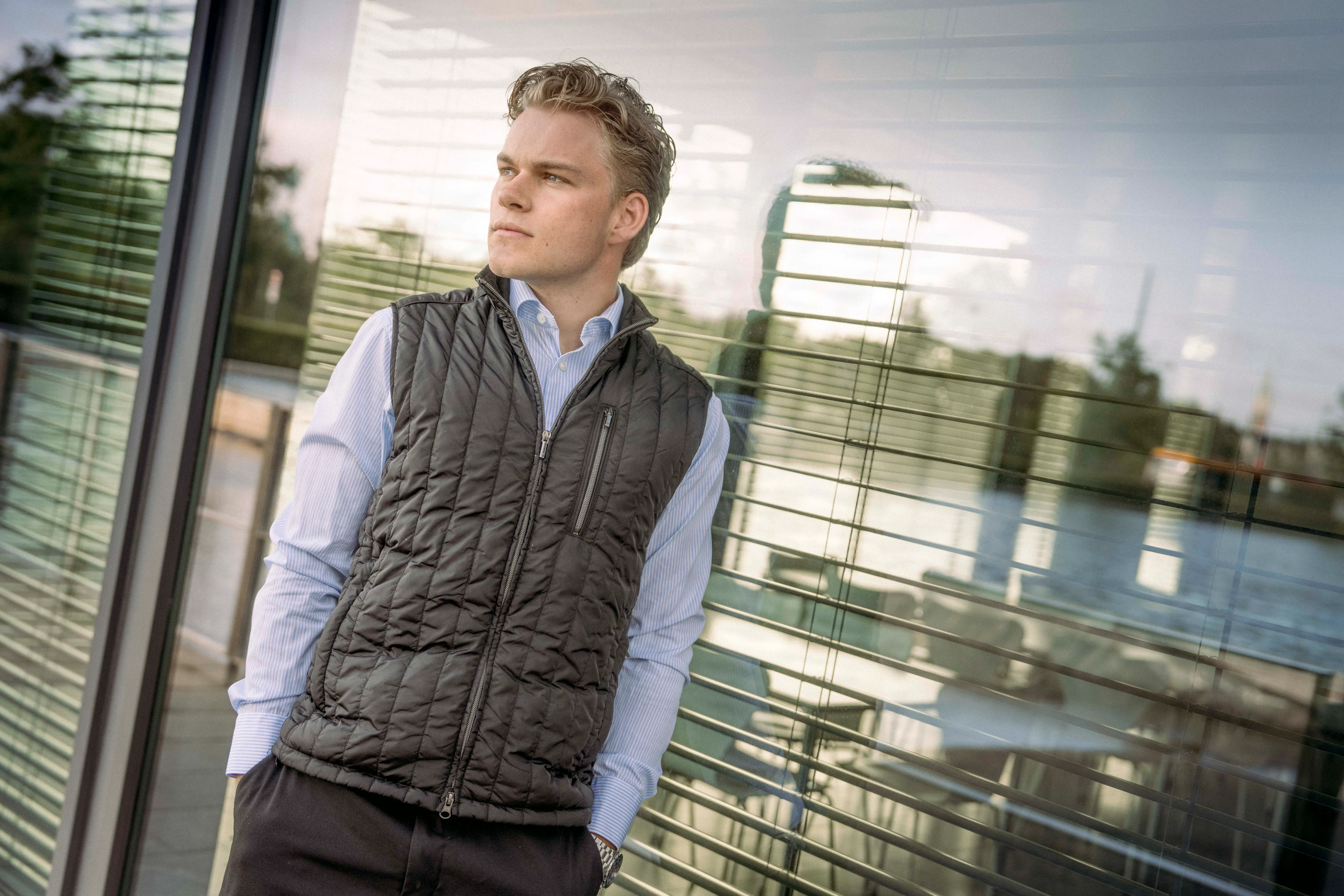 Flere og flere unge styrer selv deres pension. 23-årige Frederik Faebo Larsen er en af dem 