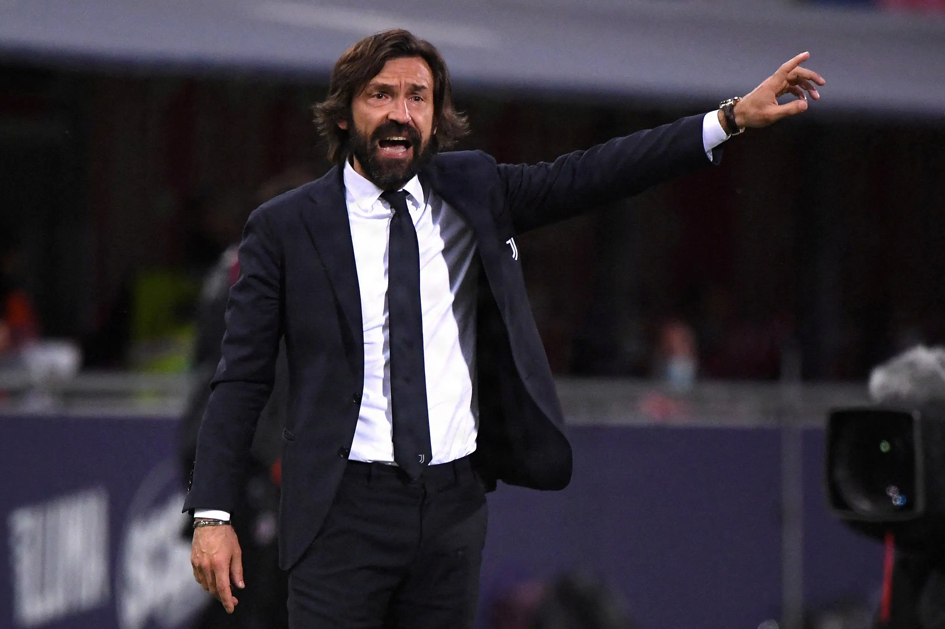 Pirlo bliver ikke landstræner efter sag om russisk forbindelse