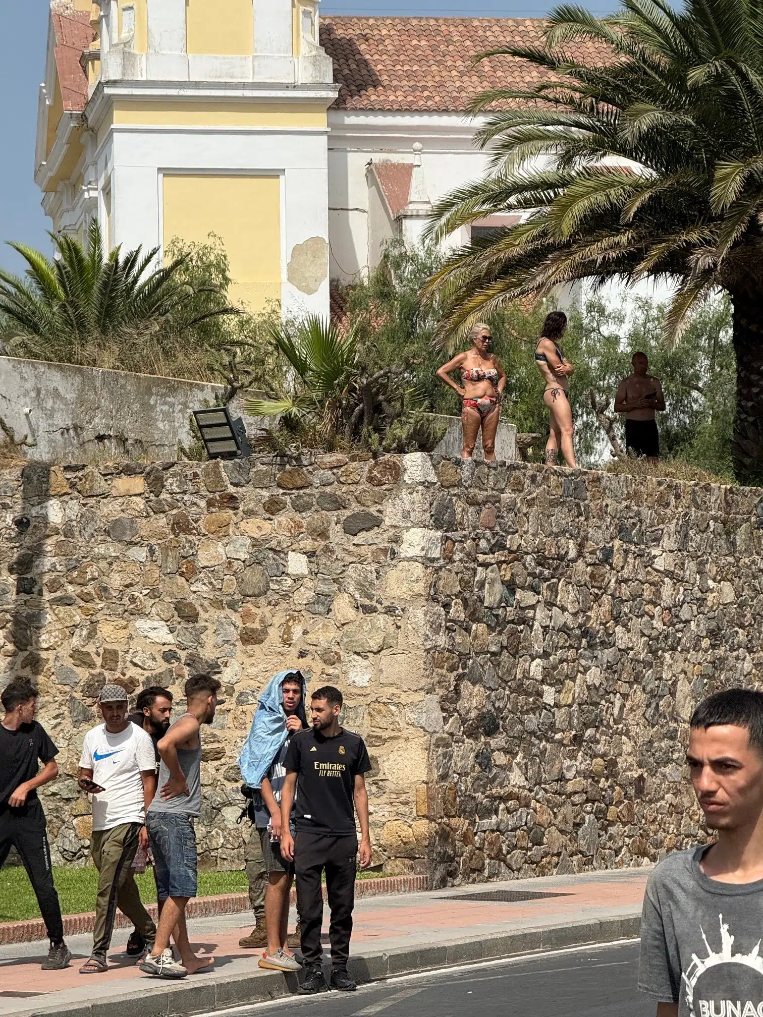 Ceuta raser: »Pedro Sánchez er en ludersøn og den største forræder i verden«