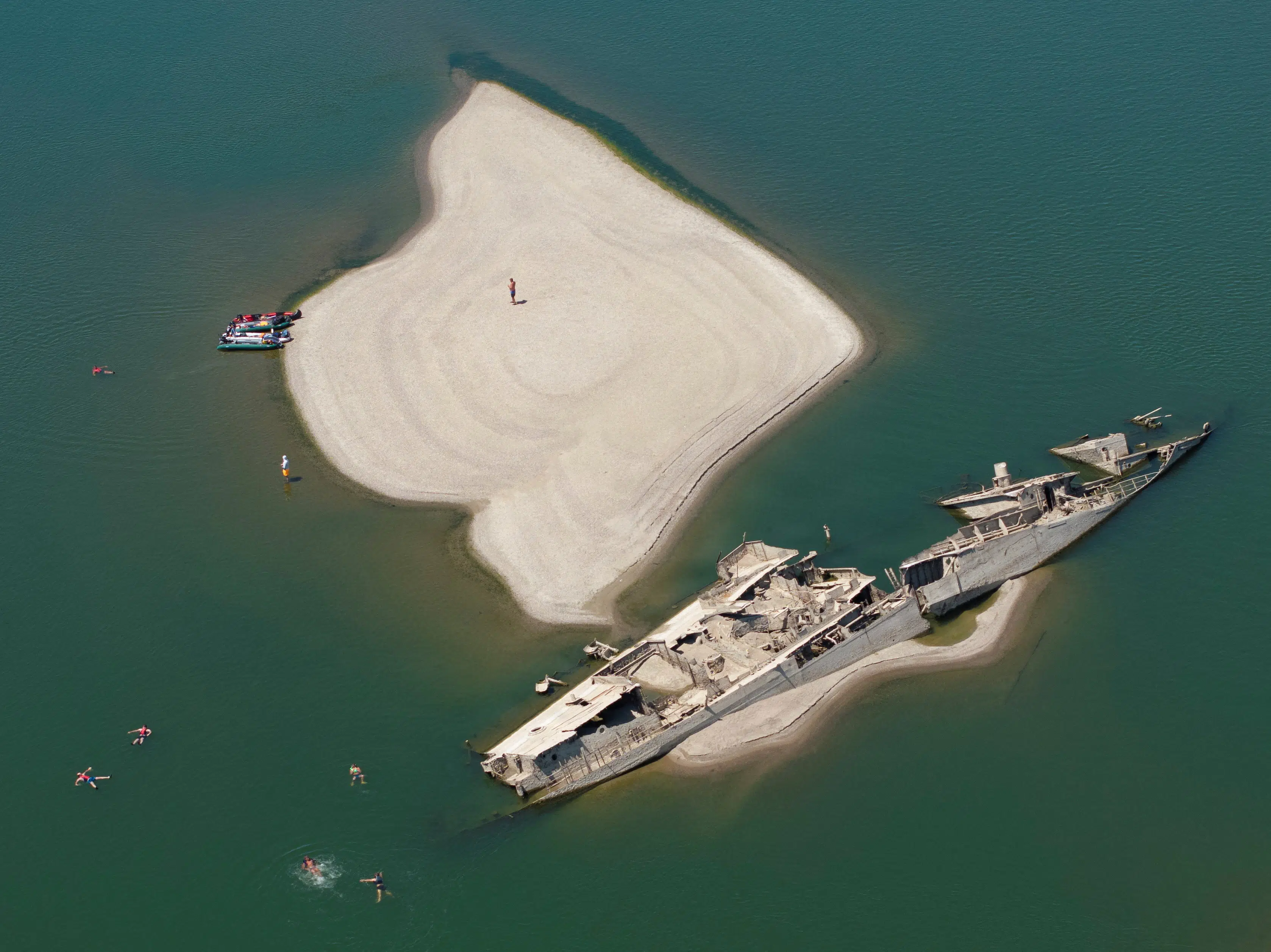Danube water levels critical: Hungary expects power shortage