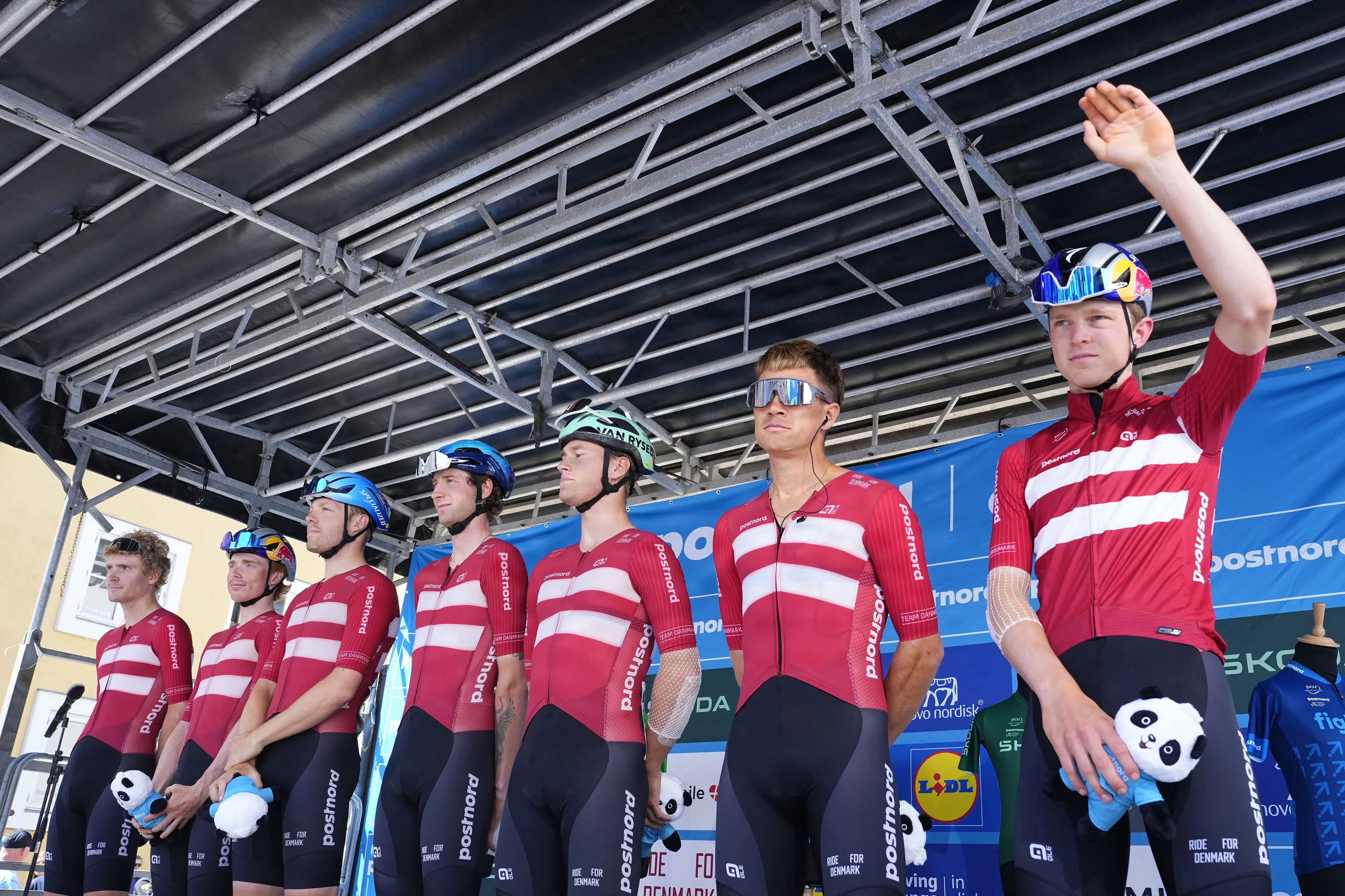 Young cyclists' legs now dictate hierarchy over seniority