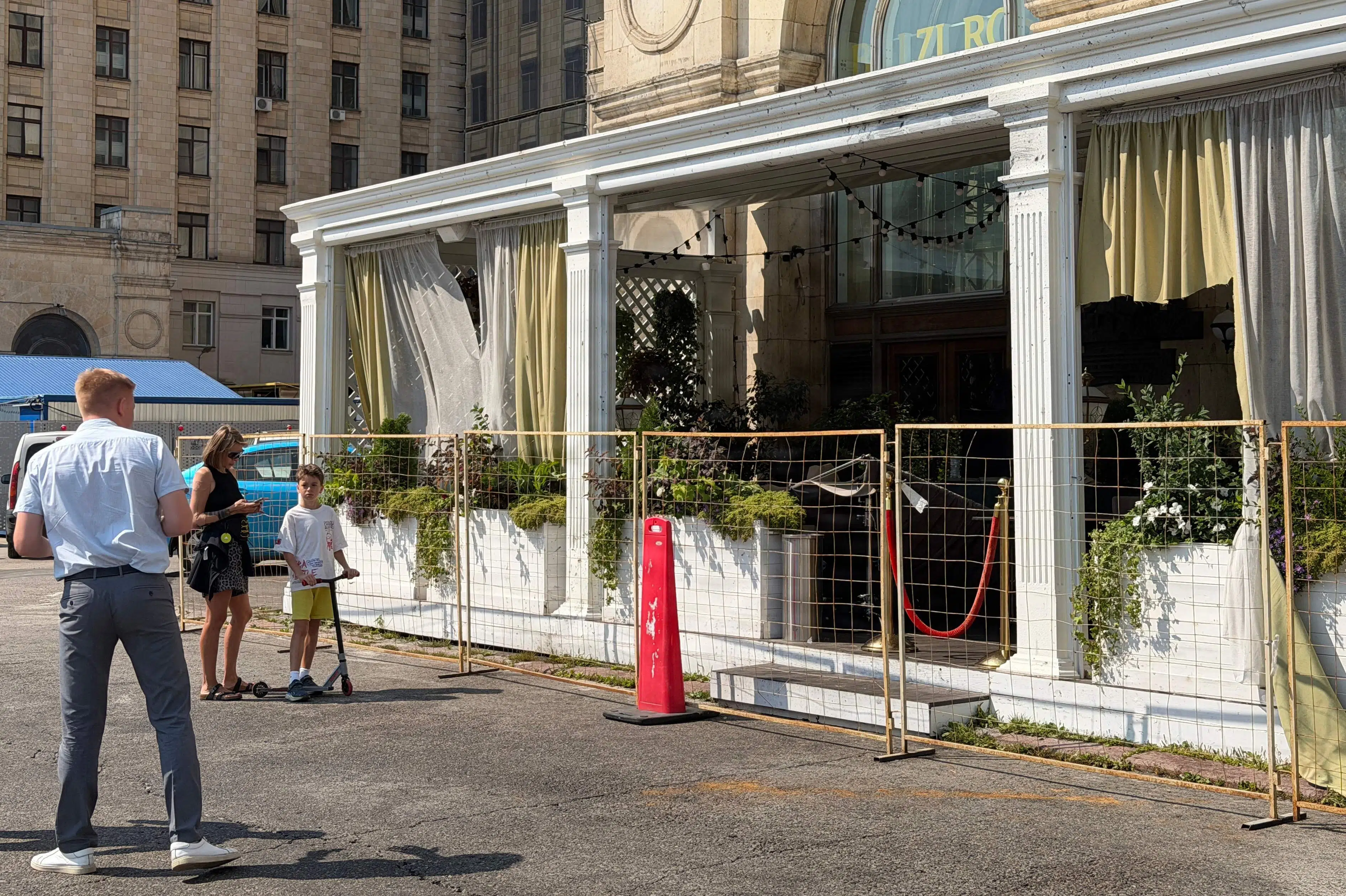Russisk ambassade beskylder Ukraine for restaurantbombe i Moskva
