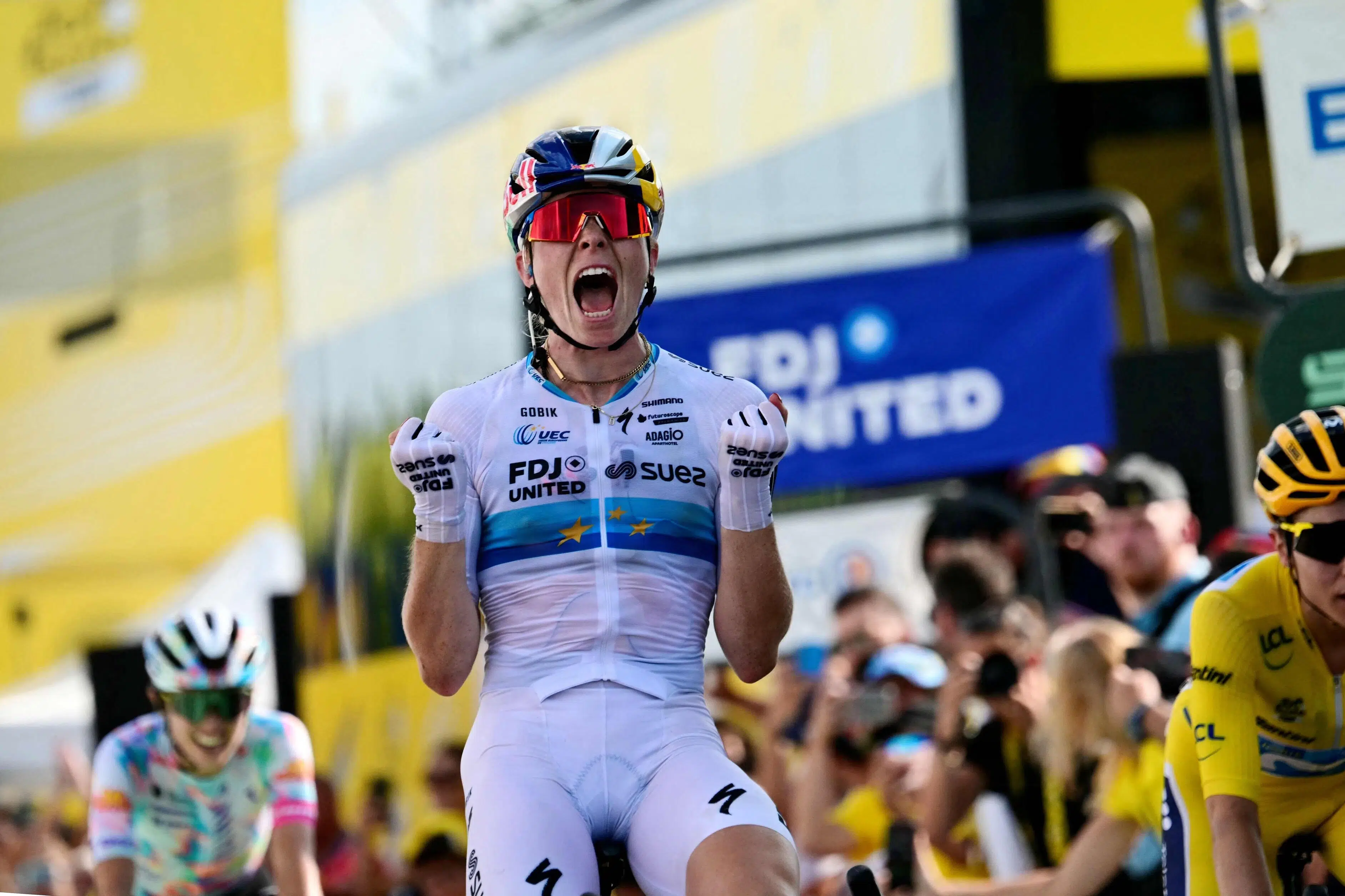 Hollandsk Tour-favorit tager etapesejr og tid fra konkurrenter