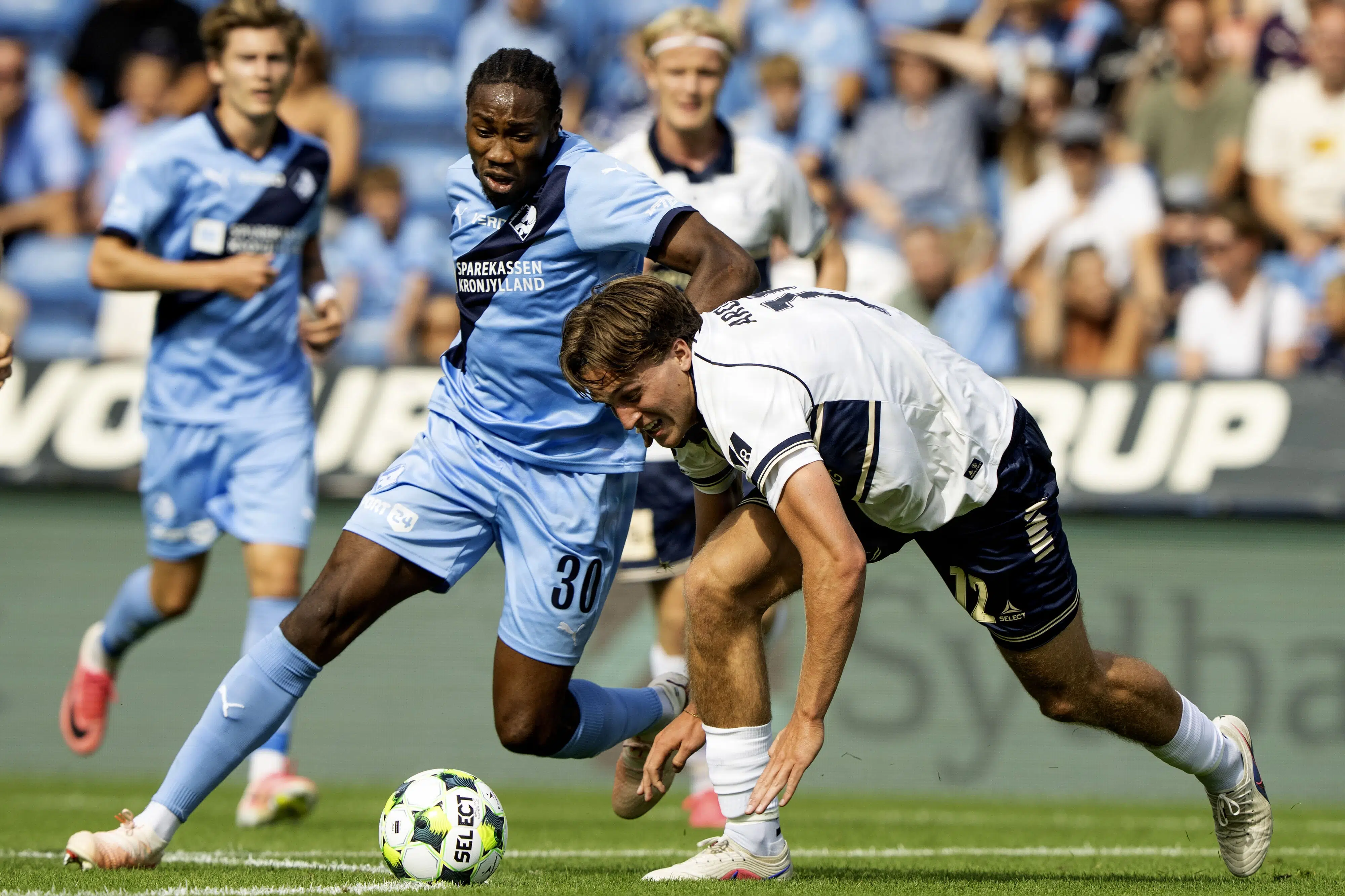 Randers straffer Lyngby-fejl og tager sæsonens første sejr