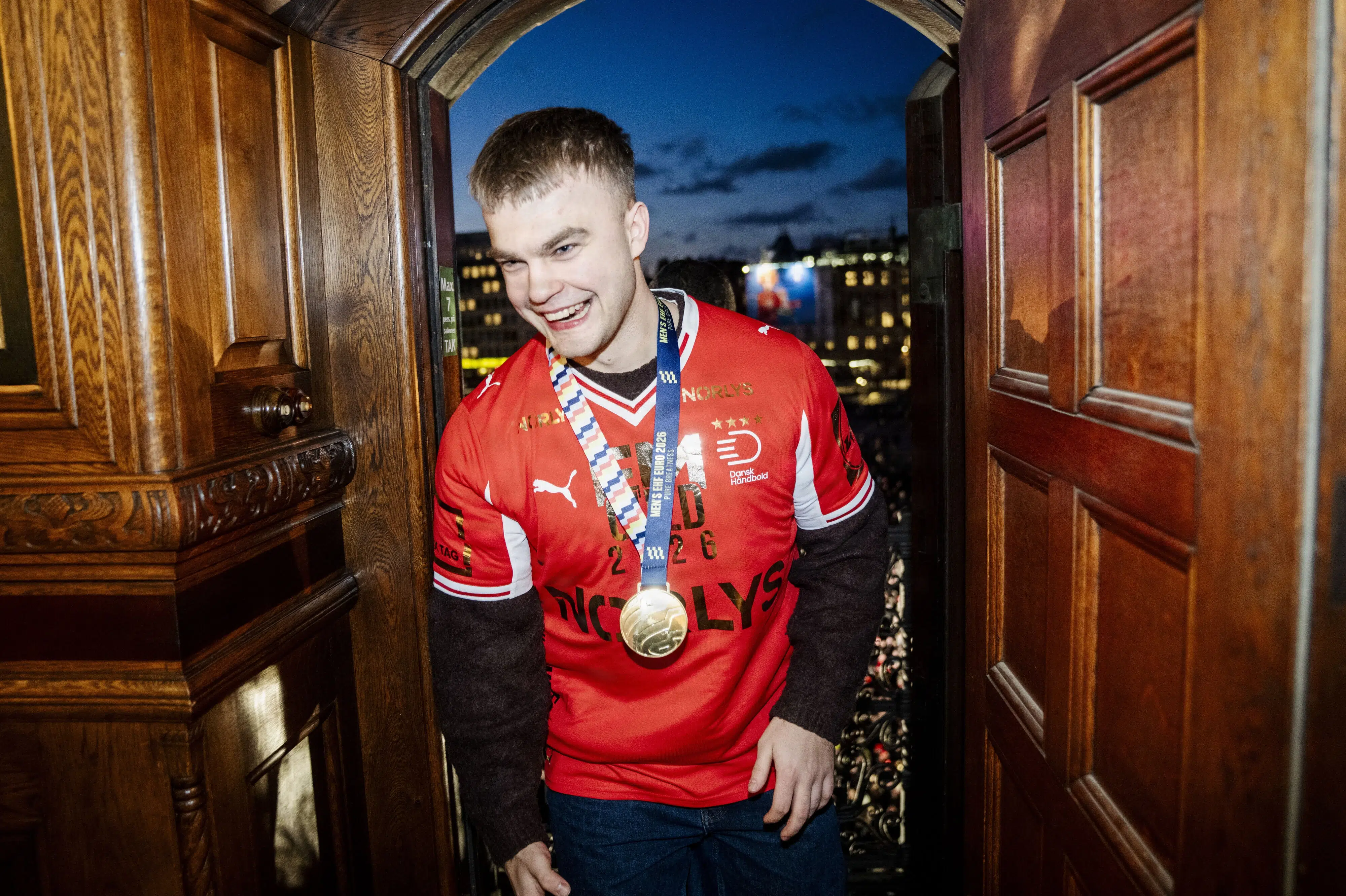 Dansk håndboldprofil skal opereres og frygter for VM
