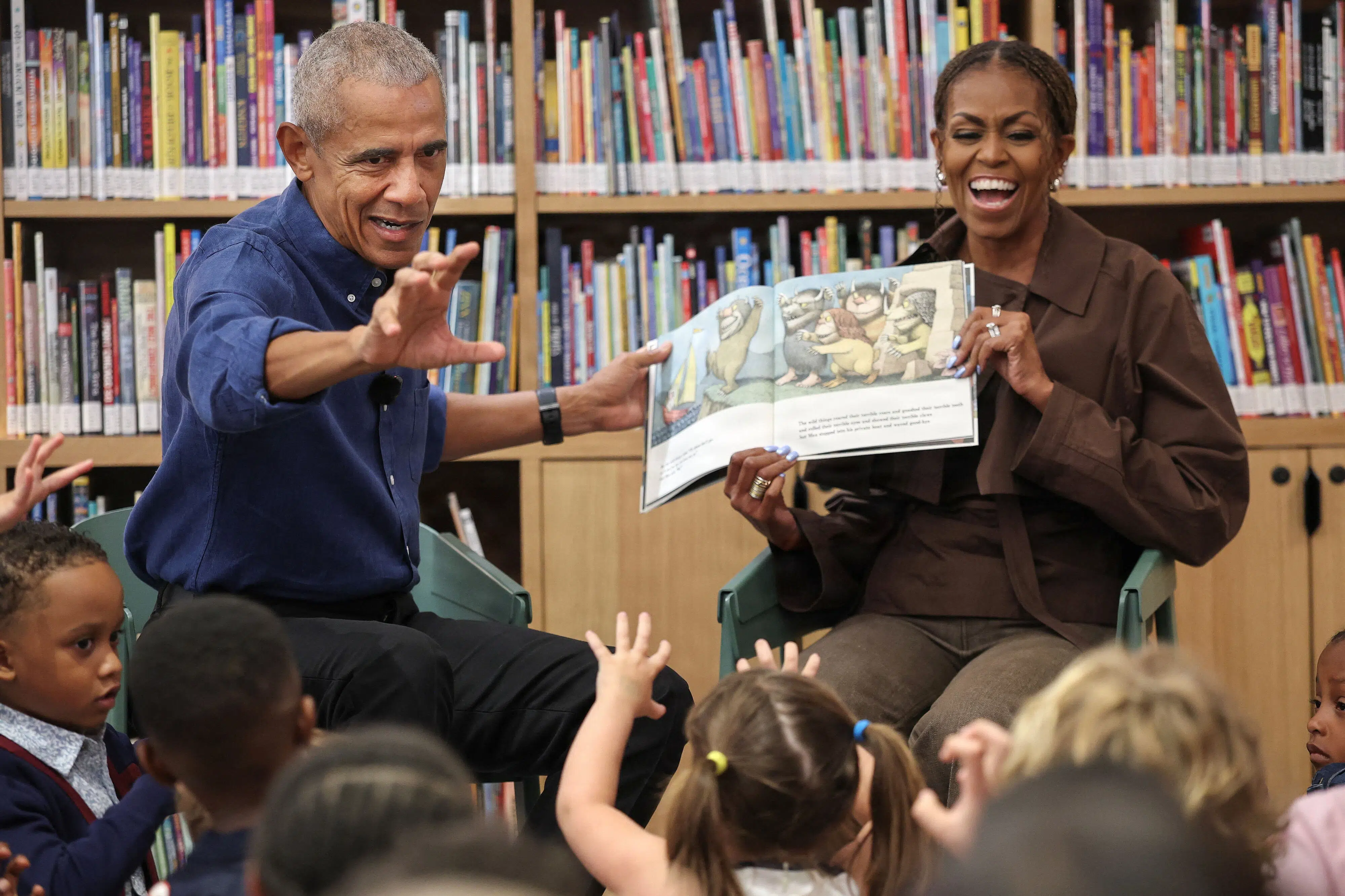Barack Obama bliver vært på personlig podcastserie om bøger