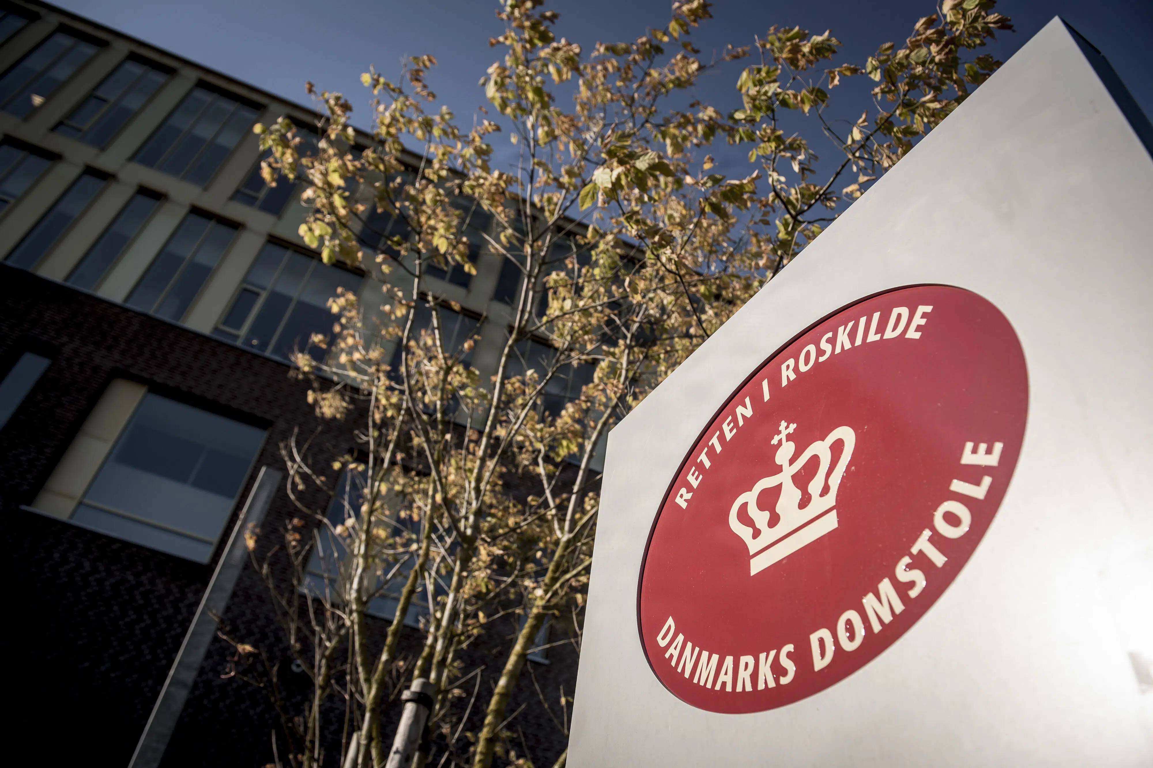 Ungt forældrepar tiltalt i sag om drab på spædbarn