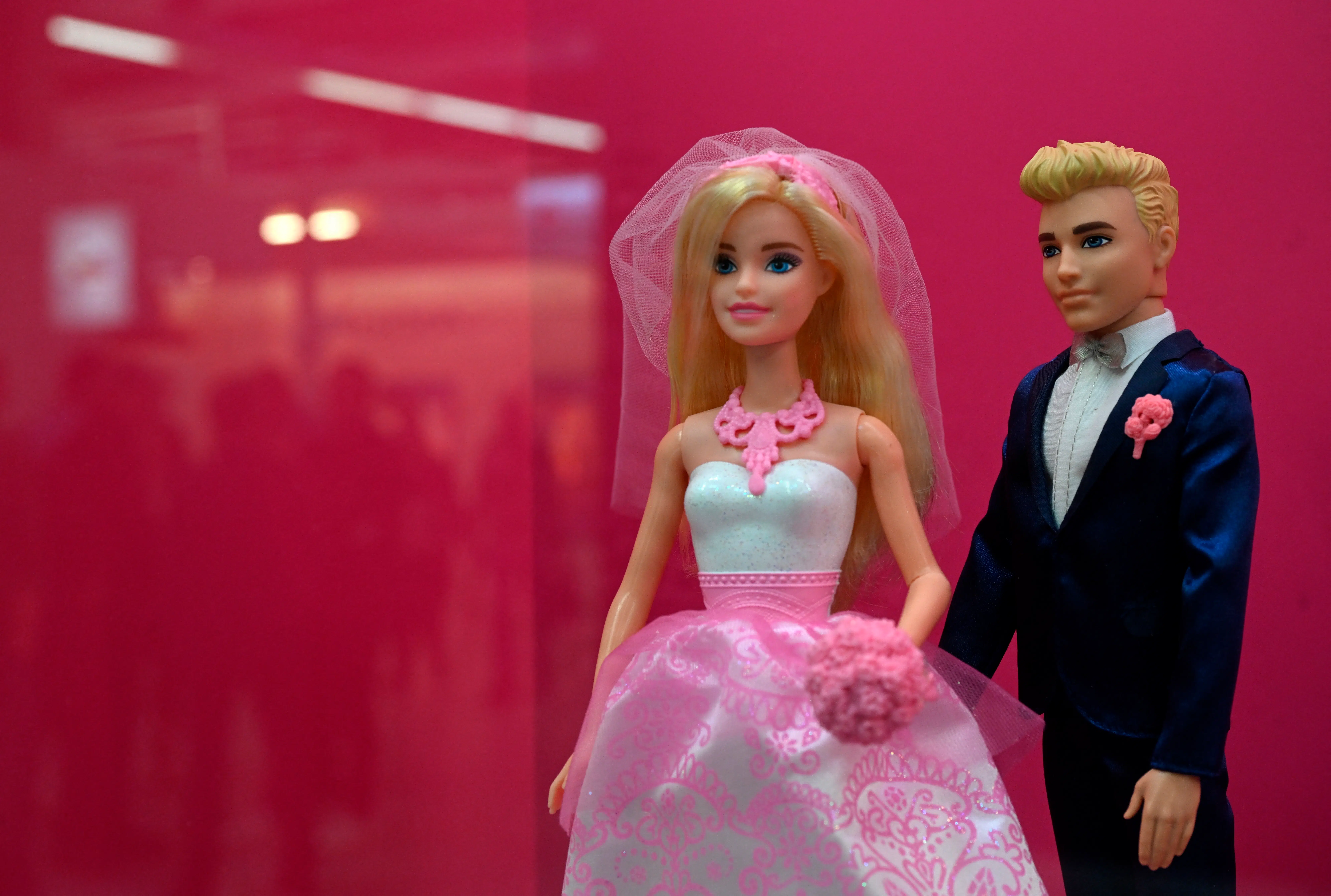 For tynd og for perfekt – Barbie og Ken har i årtier været udskældt. Men noget har ændret sig, viser nyt studie