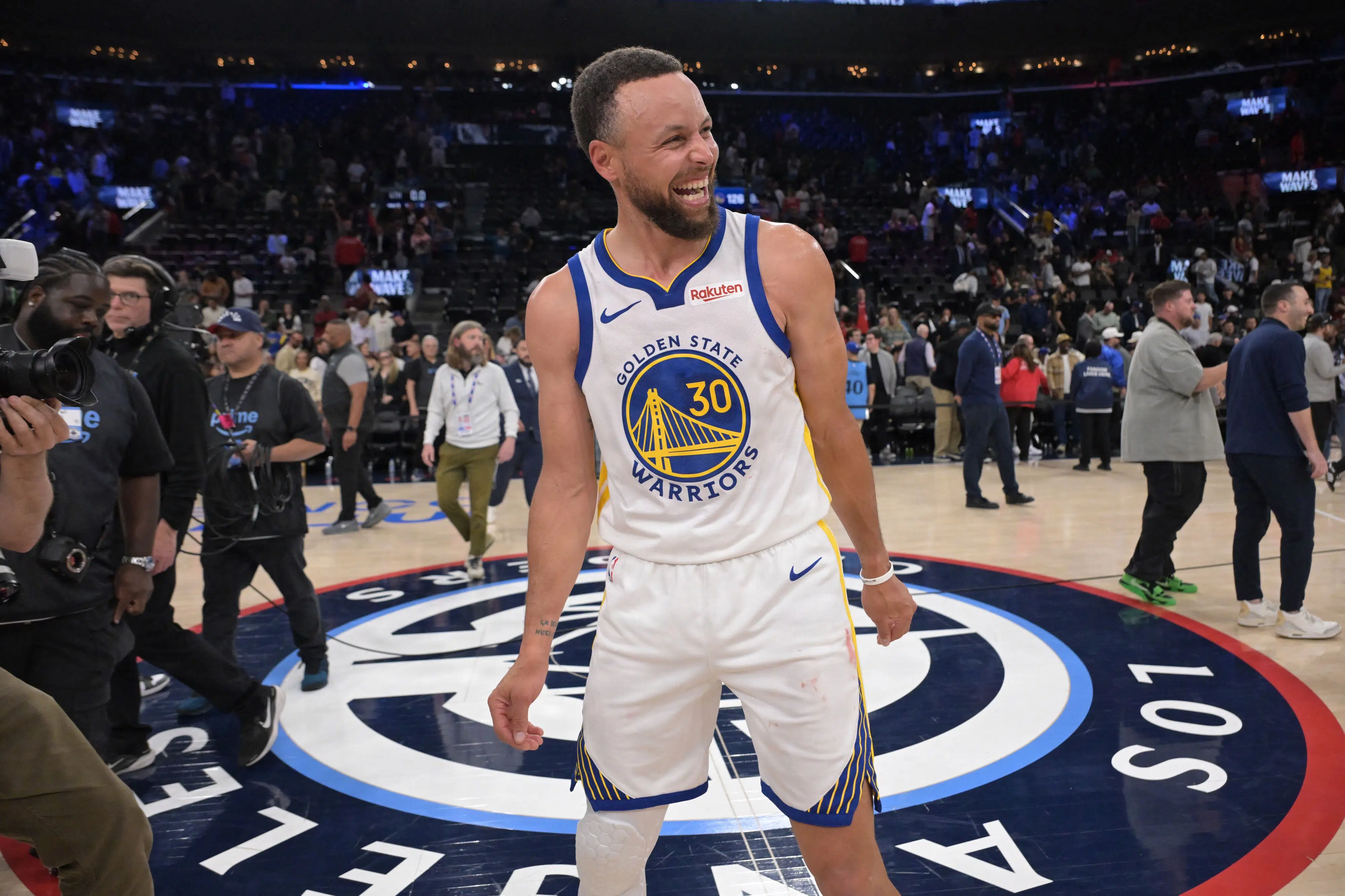 Sportschef ser Curry slutte karrieren i Golden State