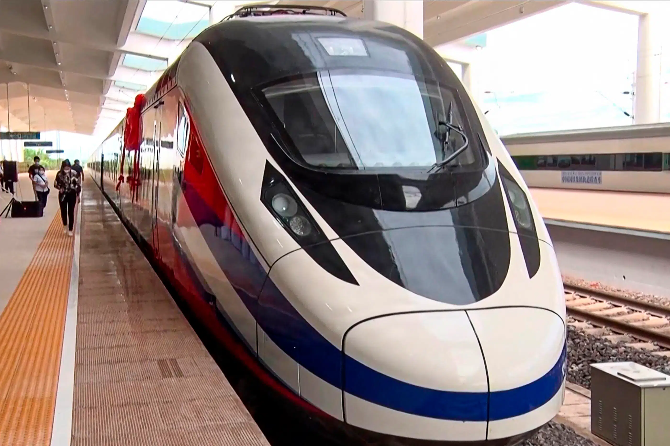 Fra 0 til 800 km/t på fem sekunder: Asiatisk tog slår verdensrekorden i acceleration