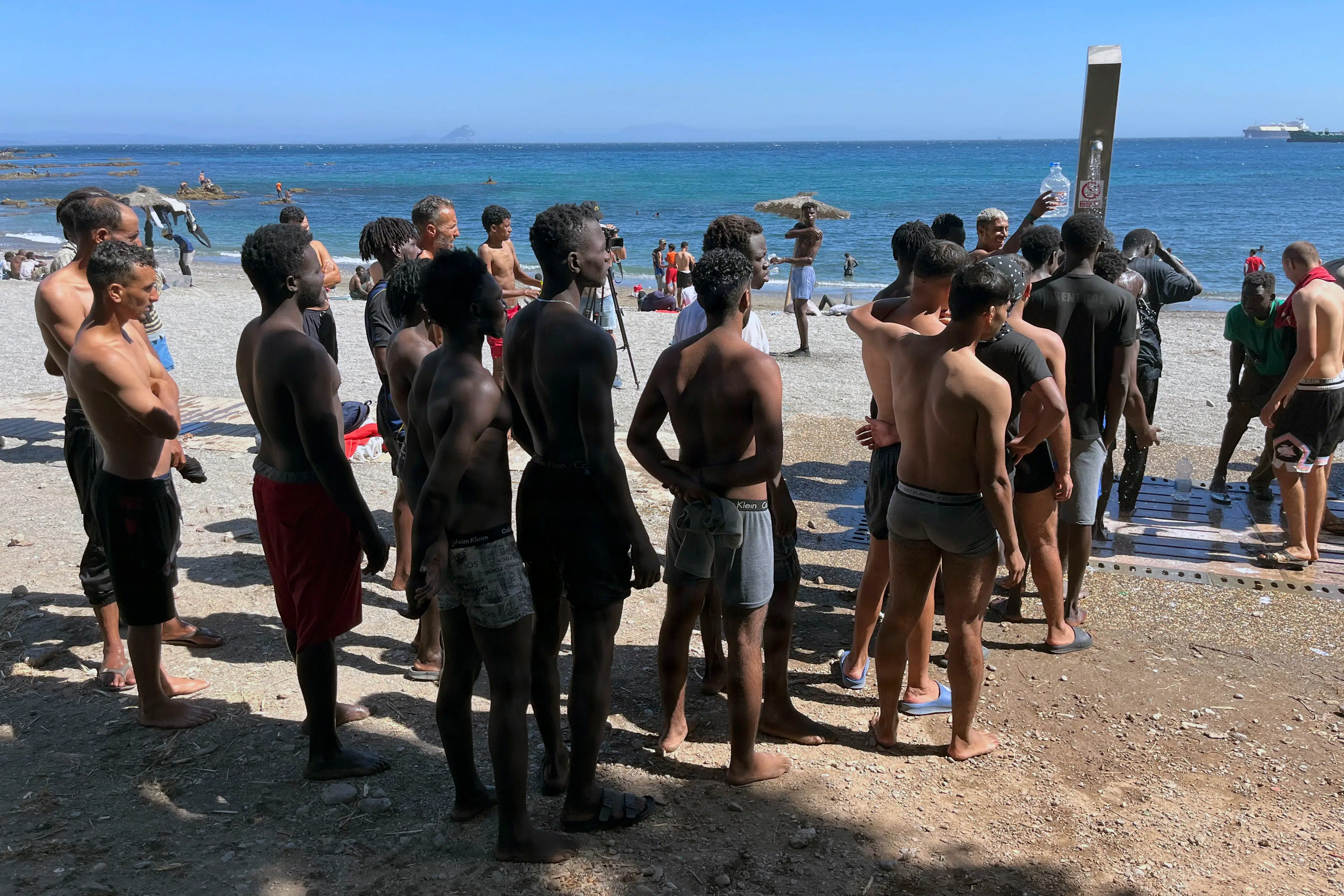 Marokko indsætter urobetjente og vandkanoner ved Ceuta og Melilla: Frygter nyt stormløb lørdag