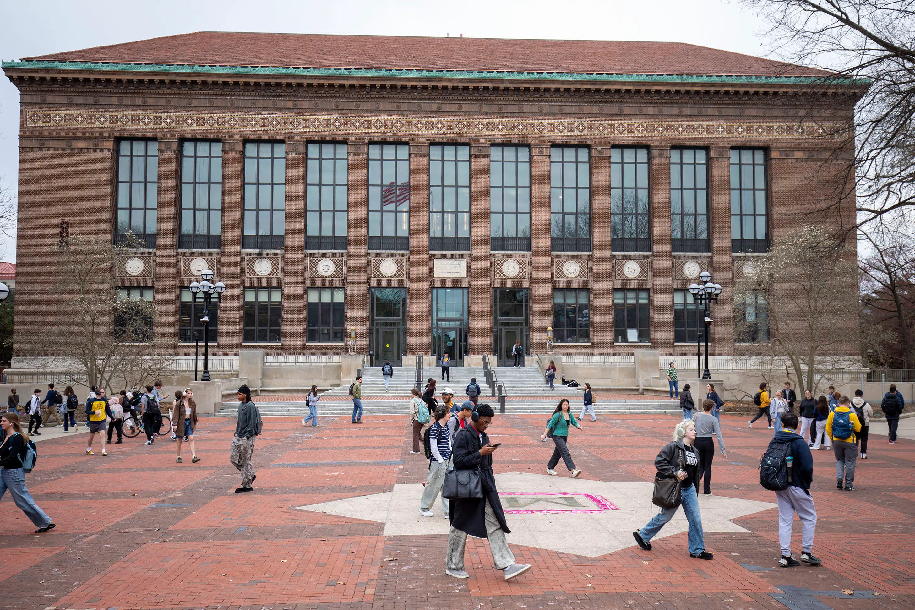 University of Michigan dropper karakterer på første semester. Trivselskrisen skal stoppes