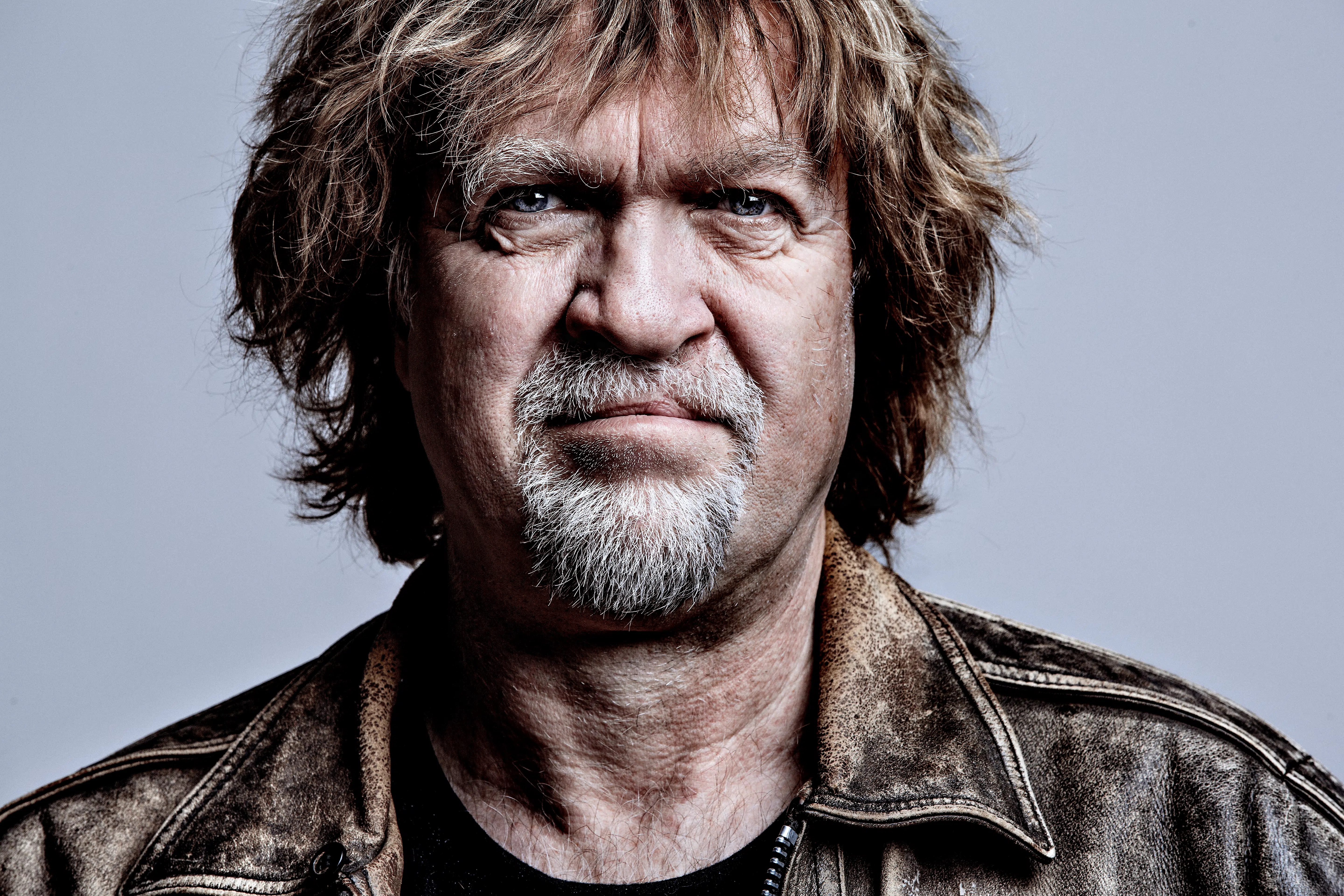 Carl-Mar Møller er død