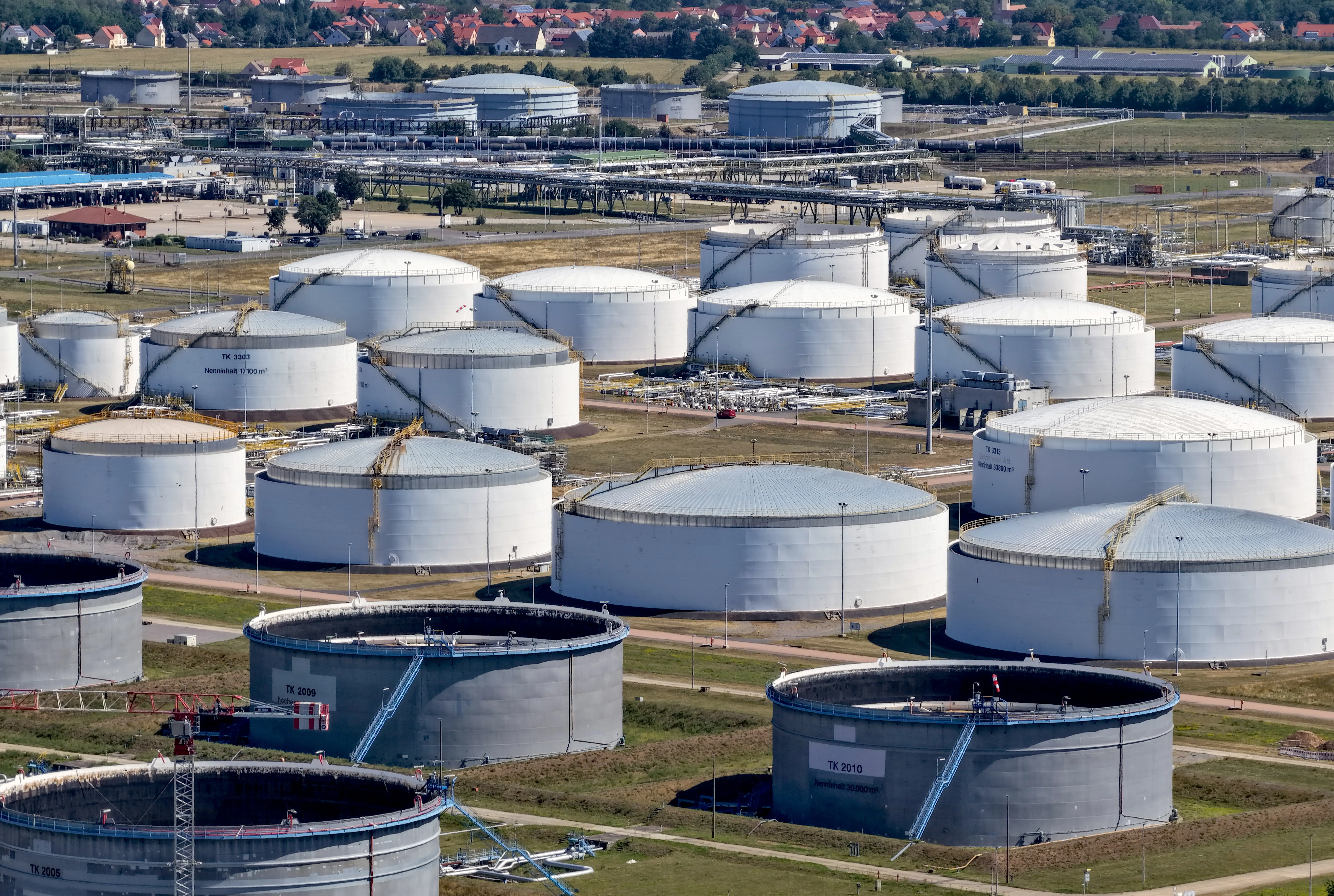 Europe's oil refining capacity to shrink by a fifth despite war-driven demand