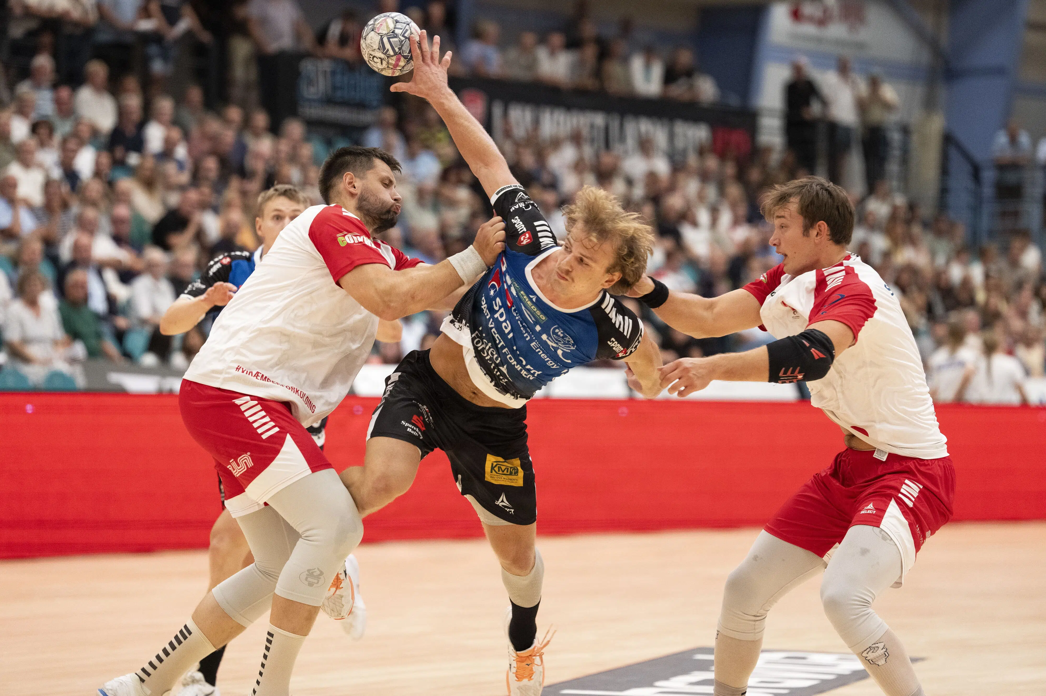 Kolding makes league comeback with dramatic win