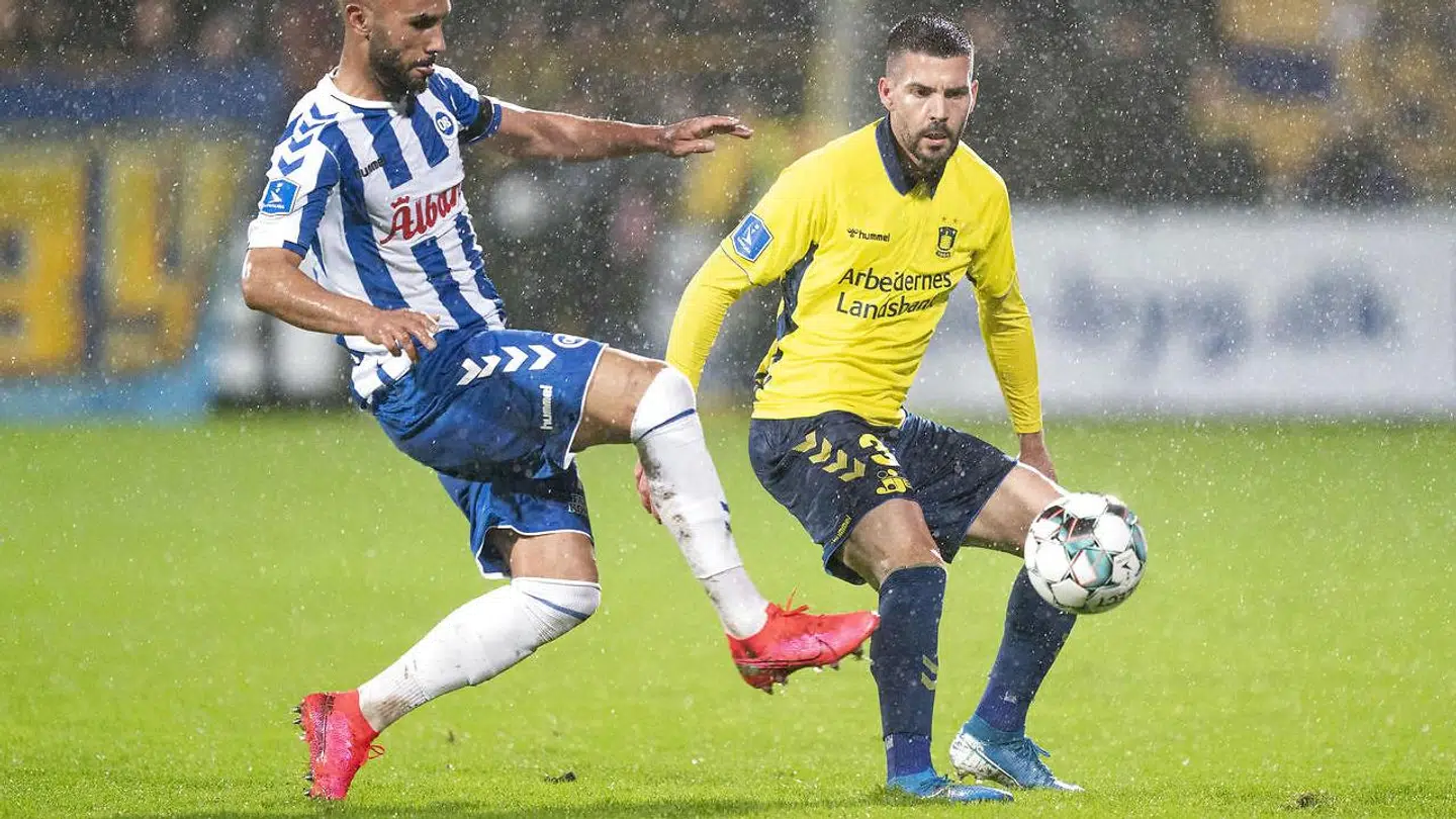Issam Jebali mente ikke, han skulle have rødt kort for at skubbe Rosted.