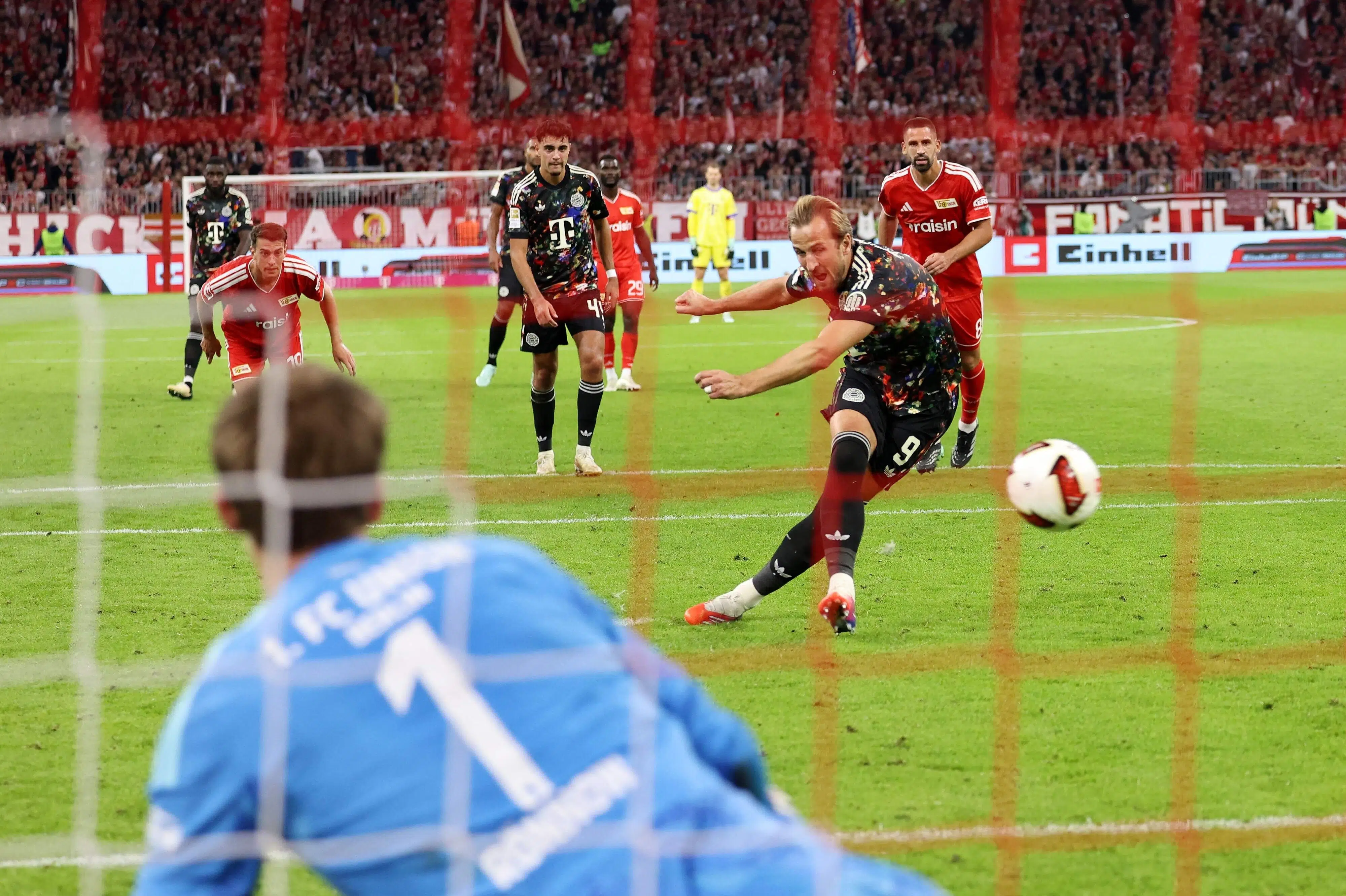 Bayerns offensive stjerner ydmyger Rønnow og Union Berlin