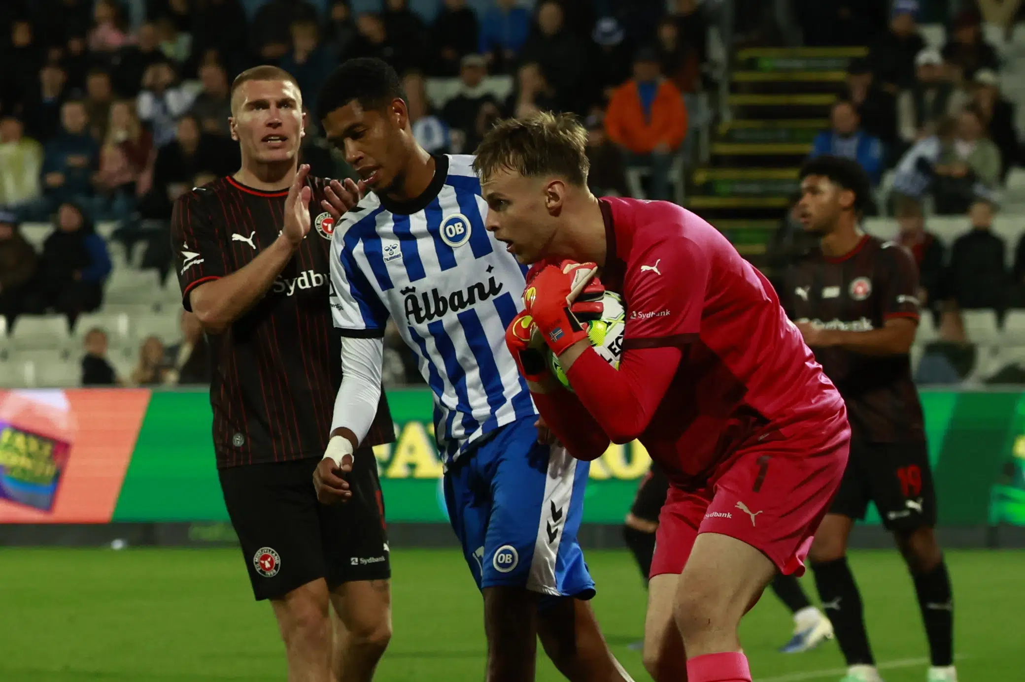 FCM's ti mand får et point i Odense