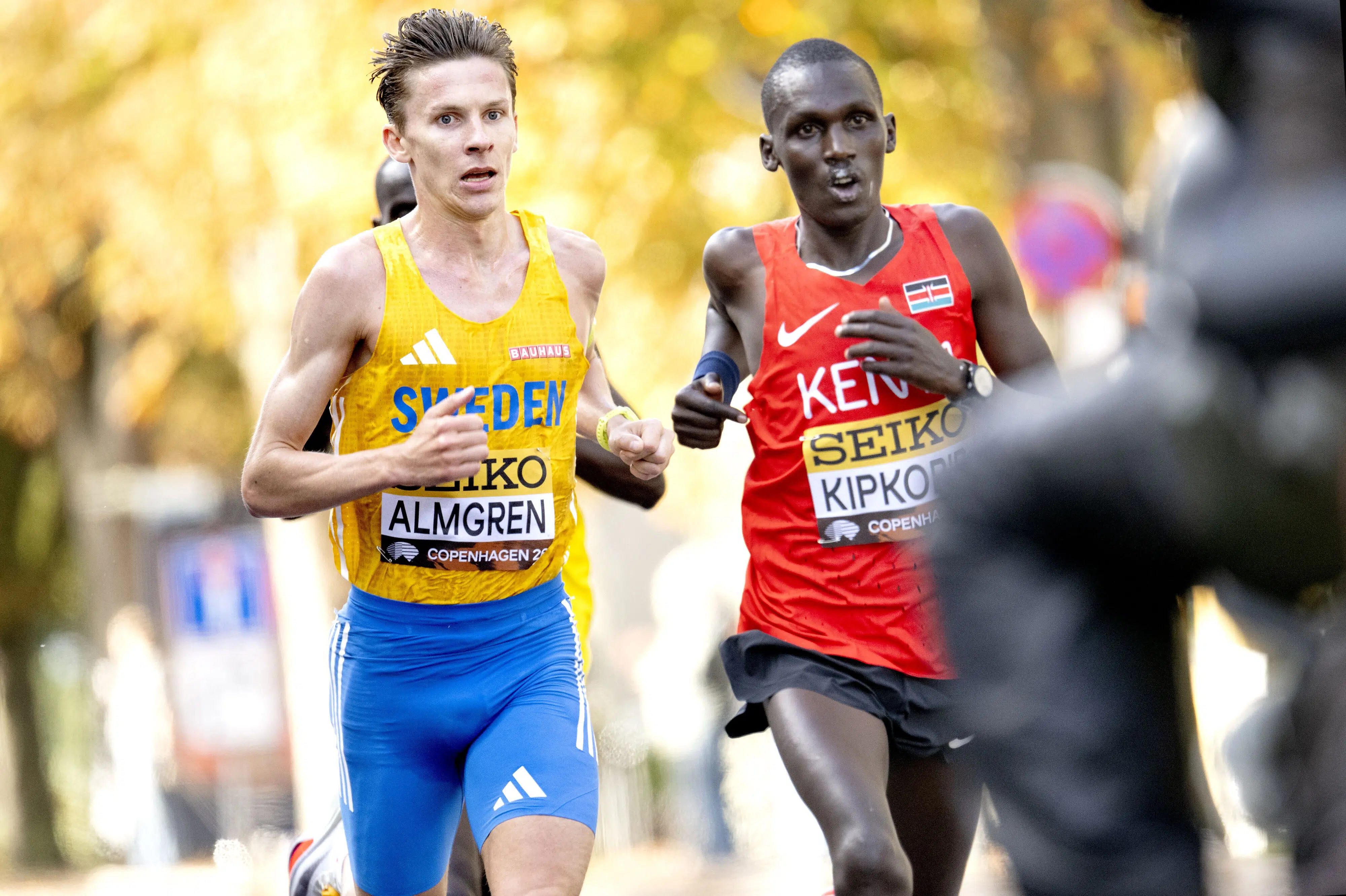 Svensker vinder overraskende VM i halvmaraton
