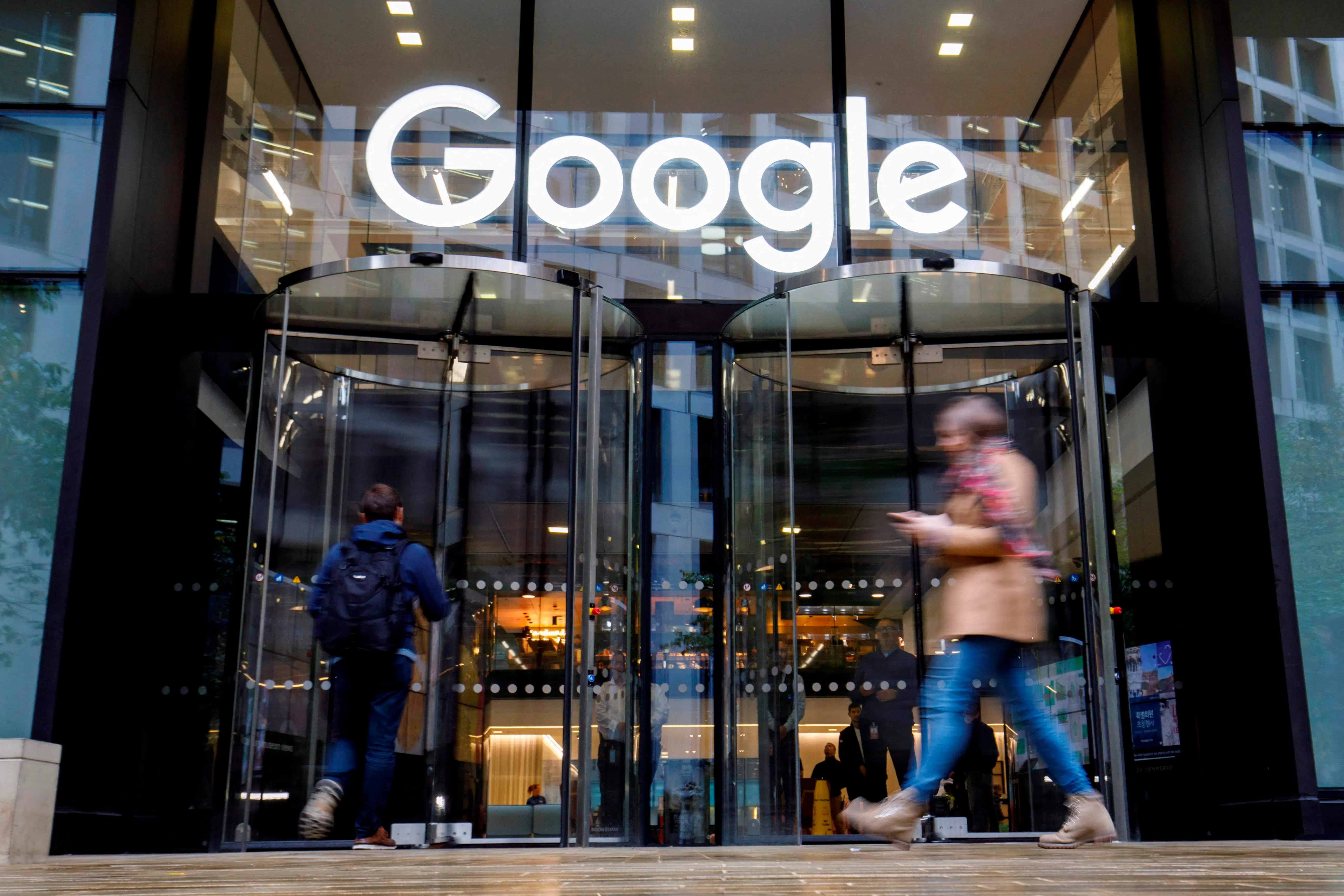 Google får milliardbøde i Irland for at bruge lokationsdata uden tilsagn
