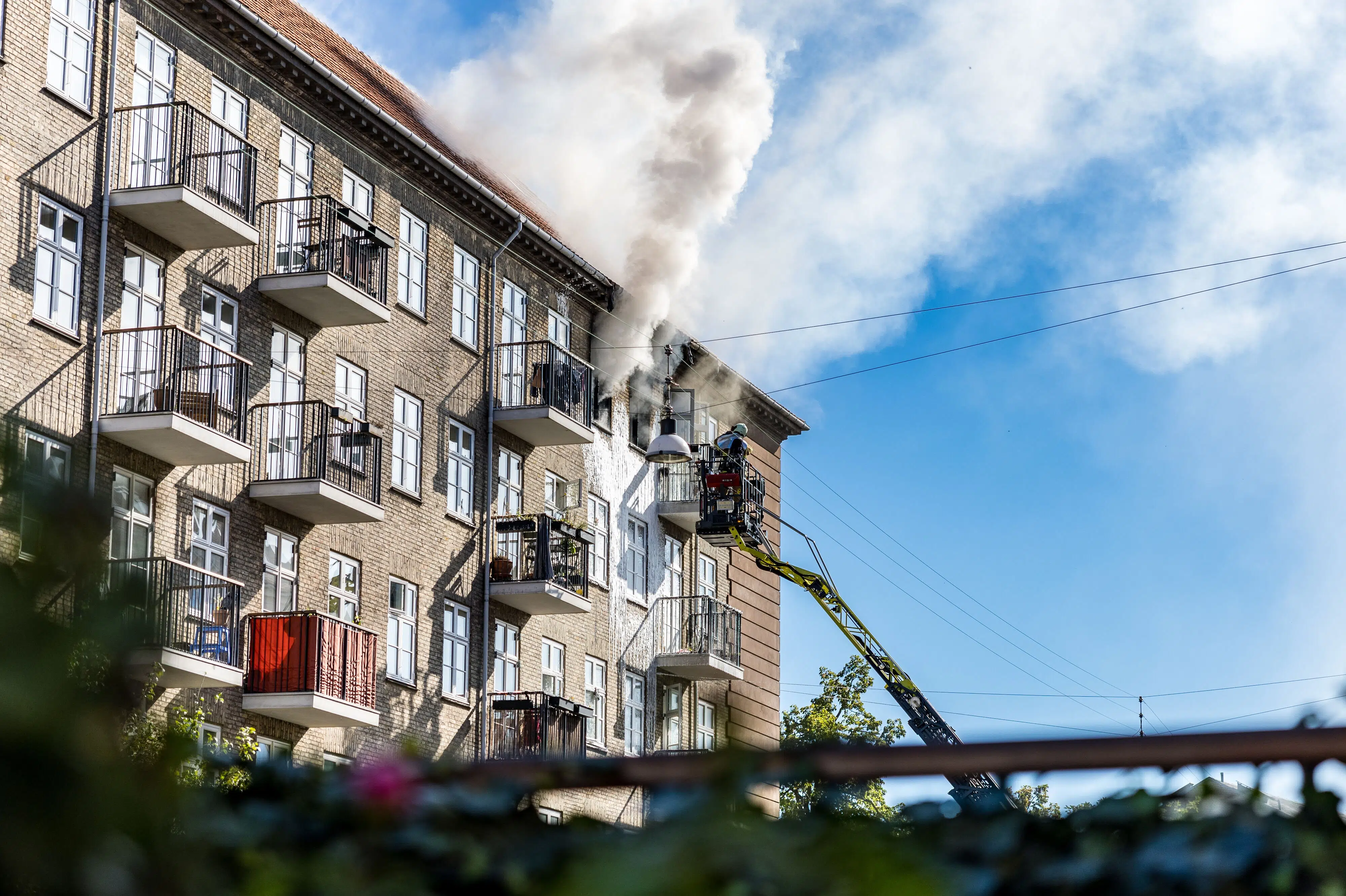 Brand i lejlighed i København er under kontrol