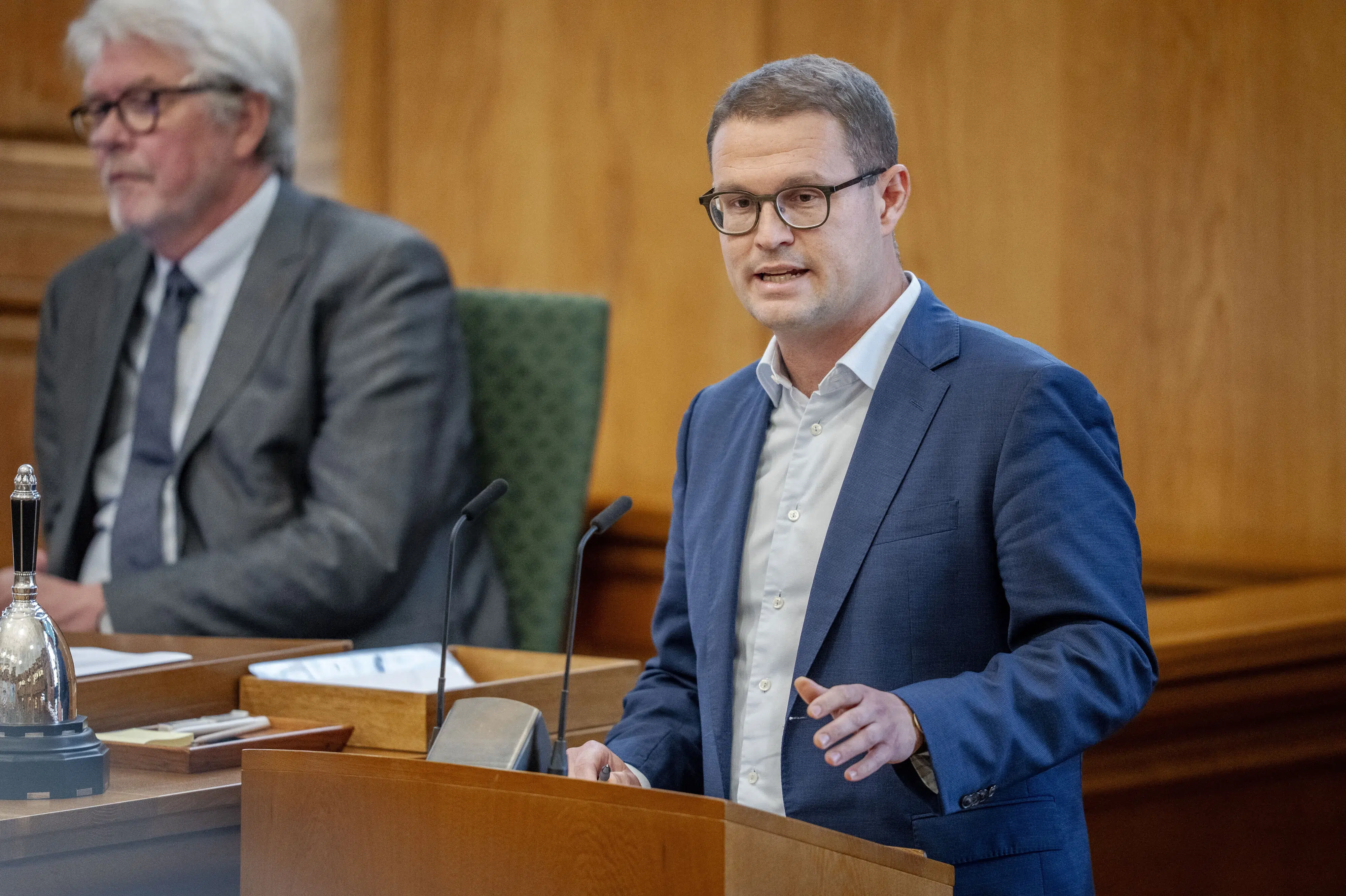 Regeringen indfører midlertidigt stop for ny svineproduktion