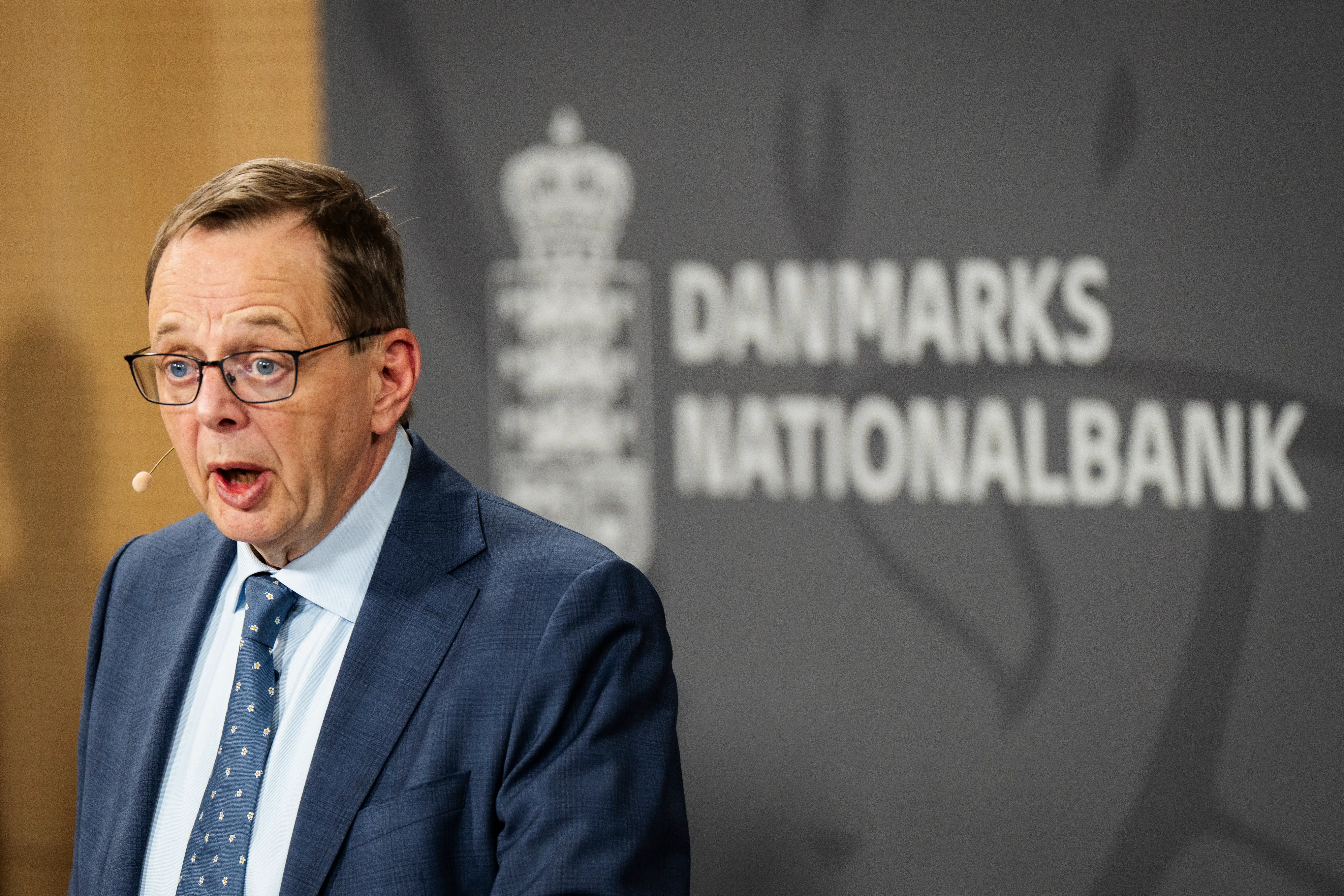 Nationalbanken afslører en frygtelig sandhed: Hummelgaard stirrer ned i en tom kasse