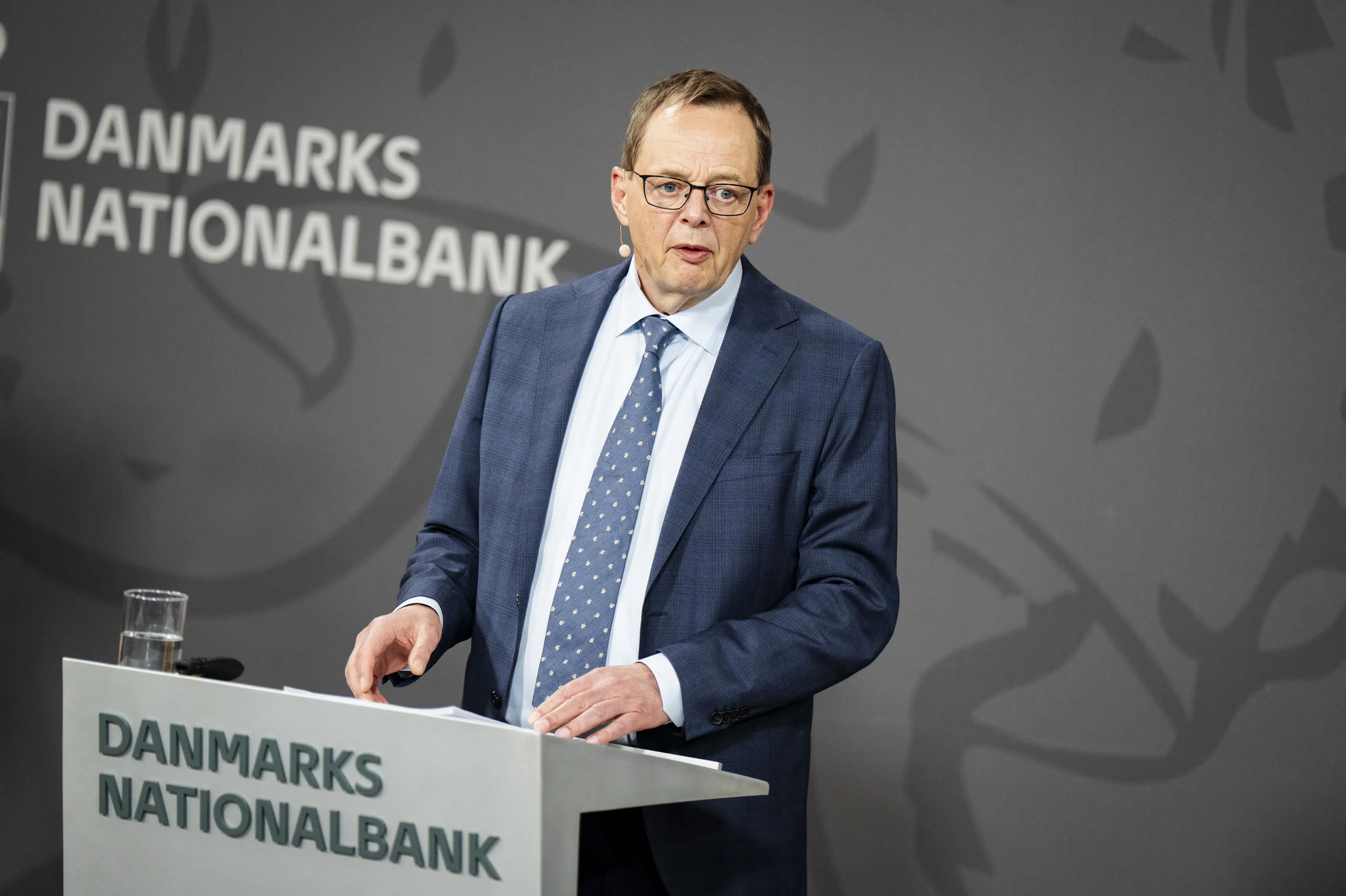 Nationalbanken opjusterer vækstskøn efter øget produktion af medicin