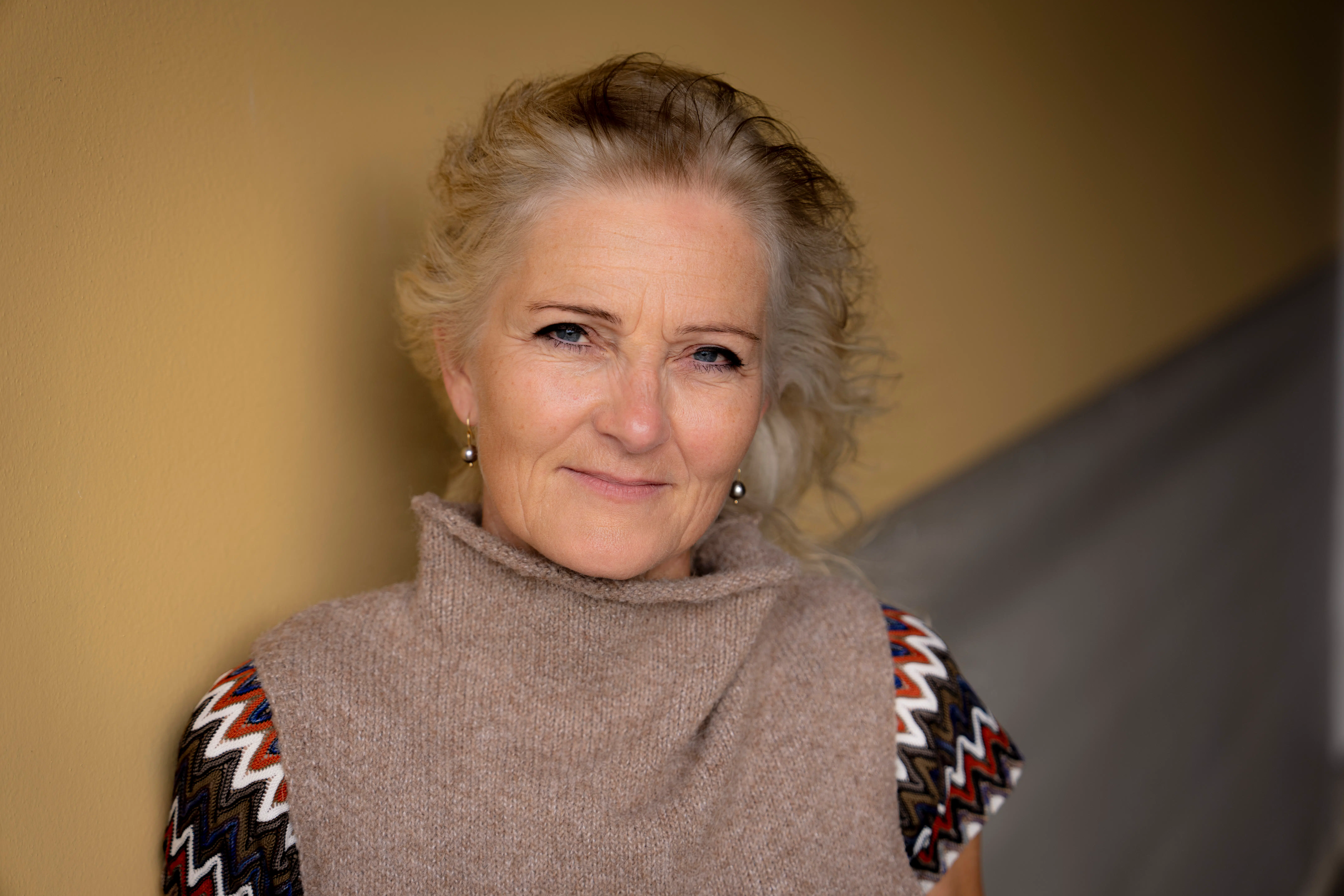 Hun har set forældreskabet forandre sig på første hånd og har et afgørende råd til forældre: Det er også kærlighed at give slip
