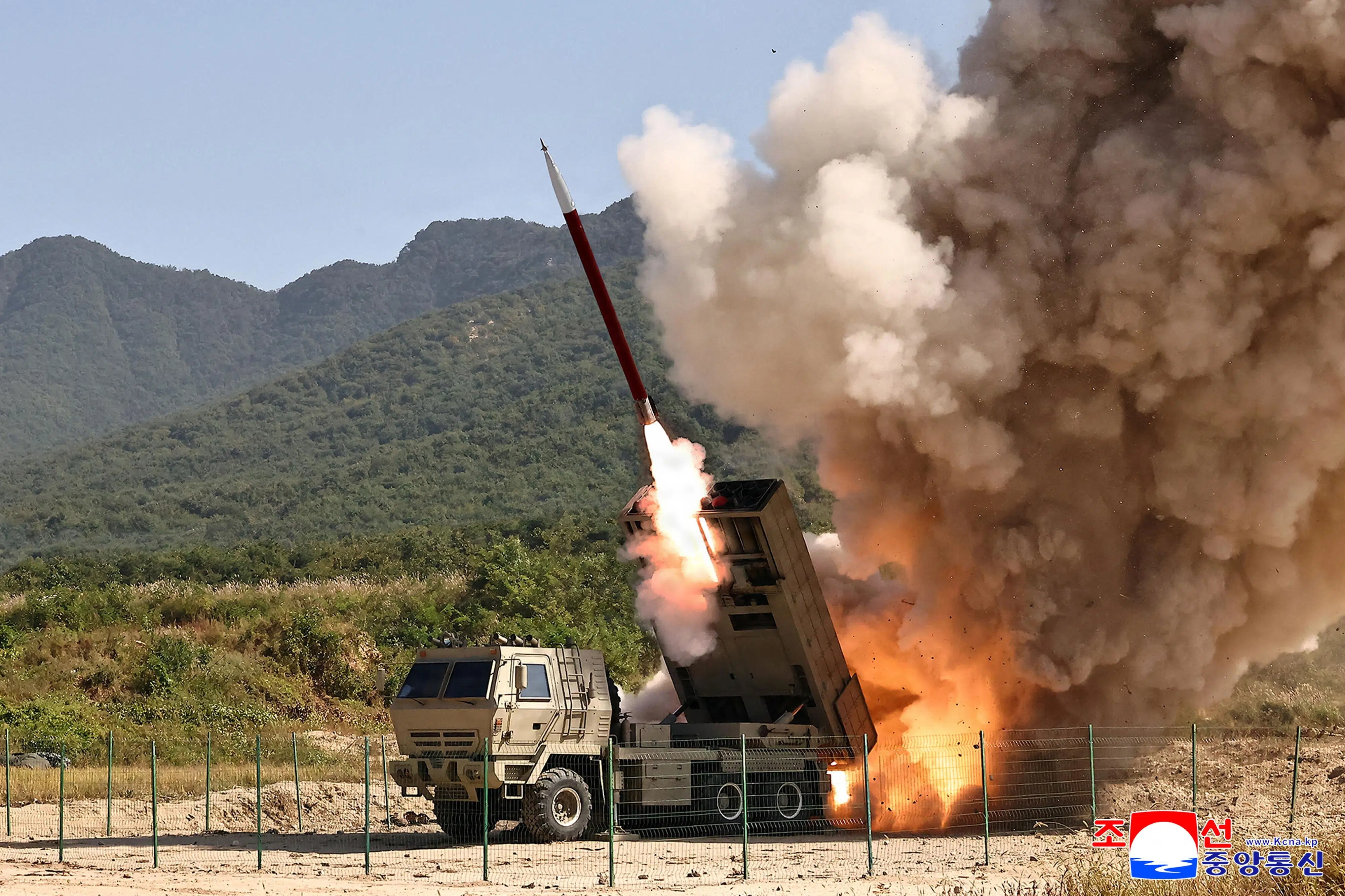 Nordkorea tester opgraderet raketkastersystem