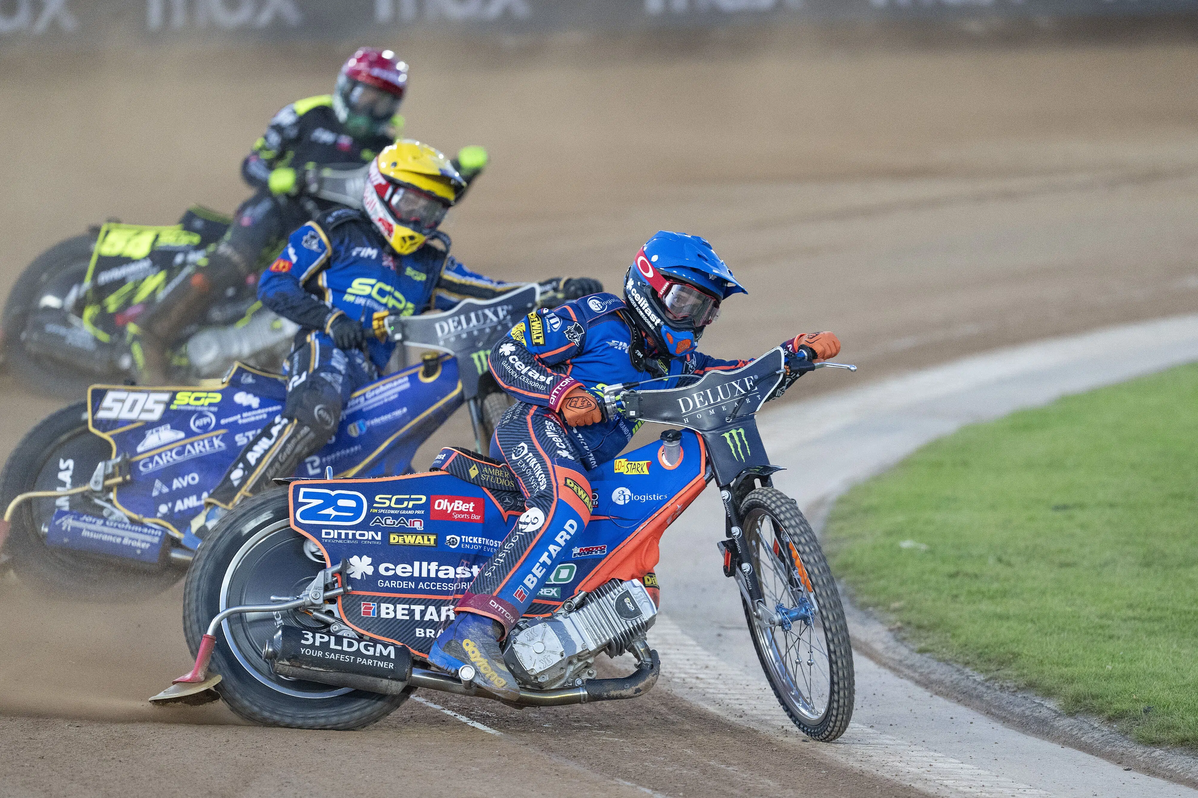 Brite kører sig til suveræn VM-triumf i speedway