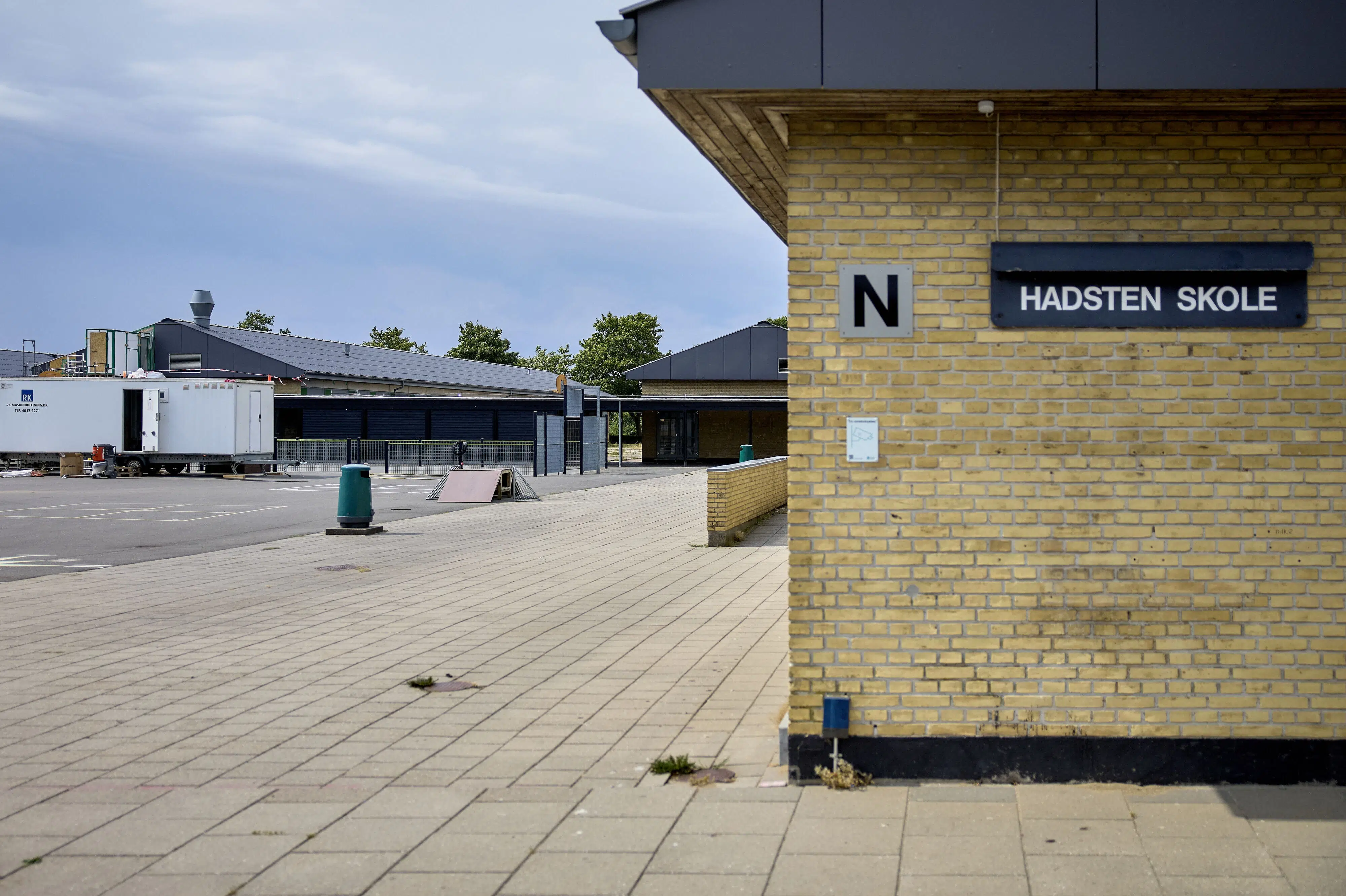 Teenagere sigtet for at planlægge skoleangreb skal fortsat være fængslet