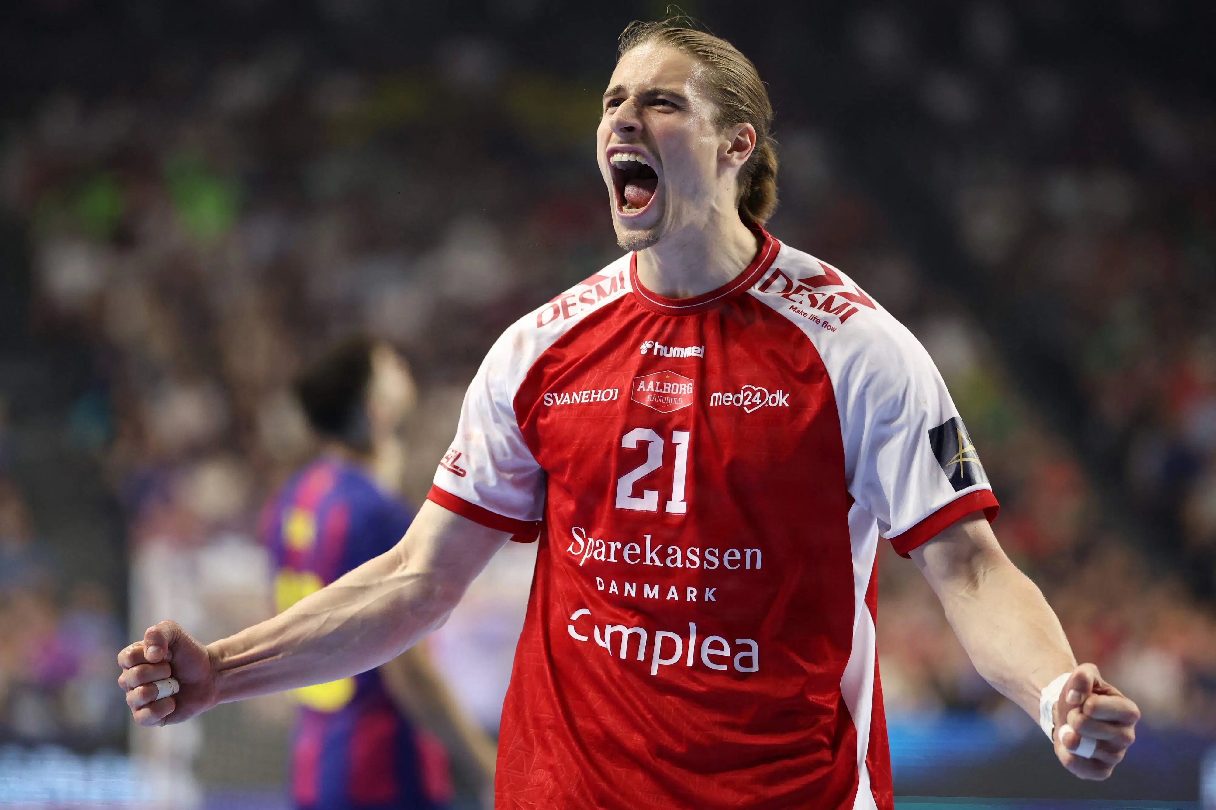 Aalborg sælger tysk bagspiller til PSG i rekordhandel