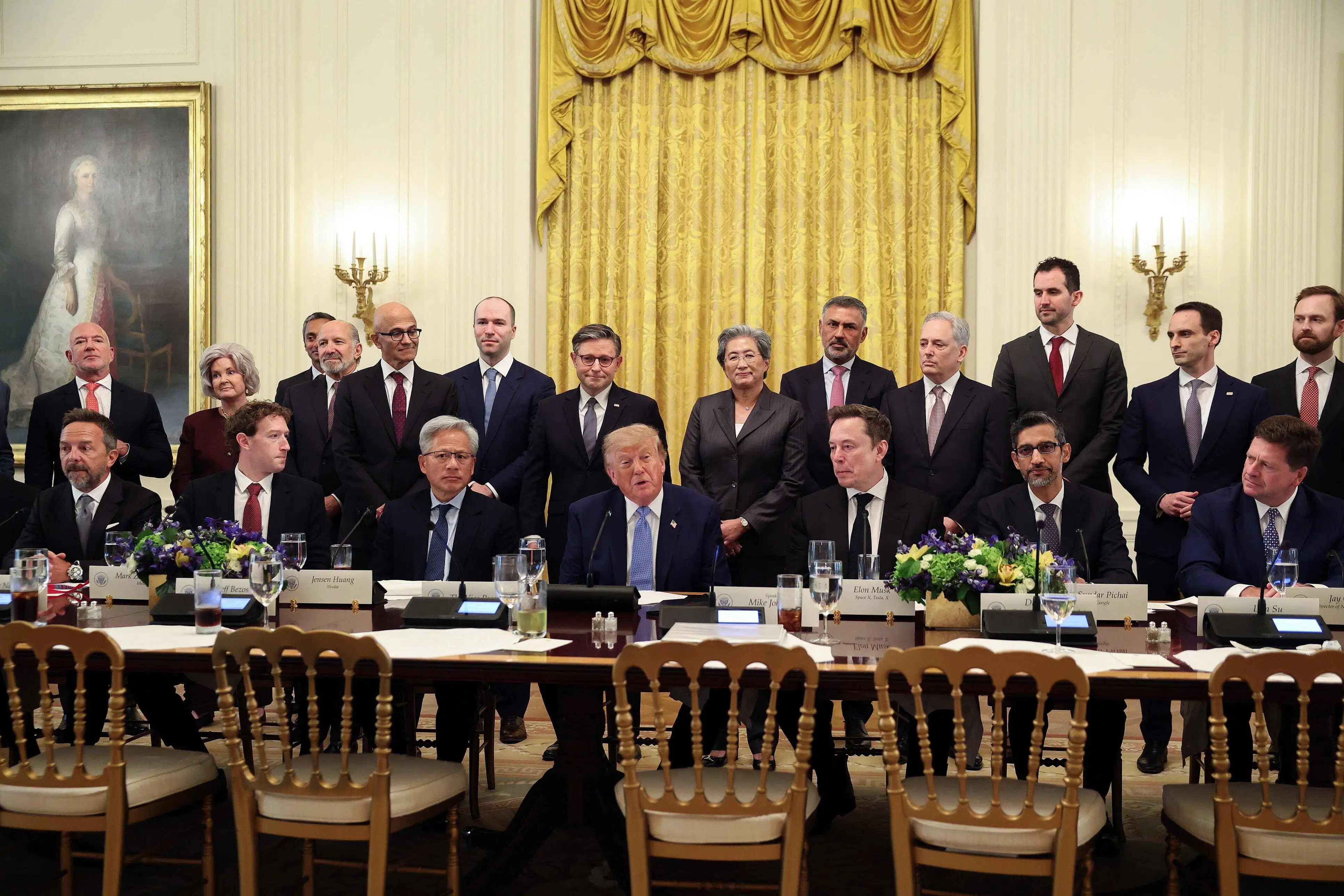 Trump vil lade AI-branchen styre sig selv i stedet for at indføre regler
