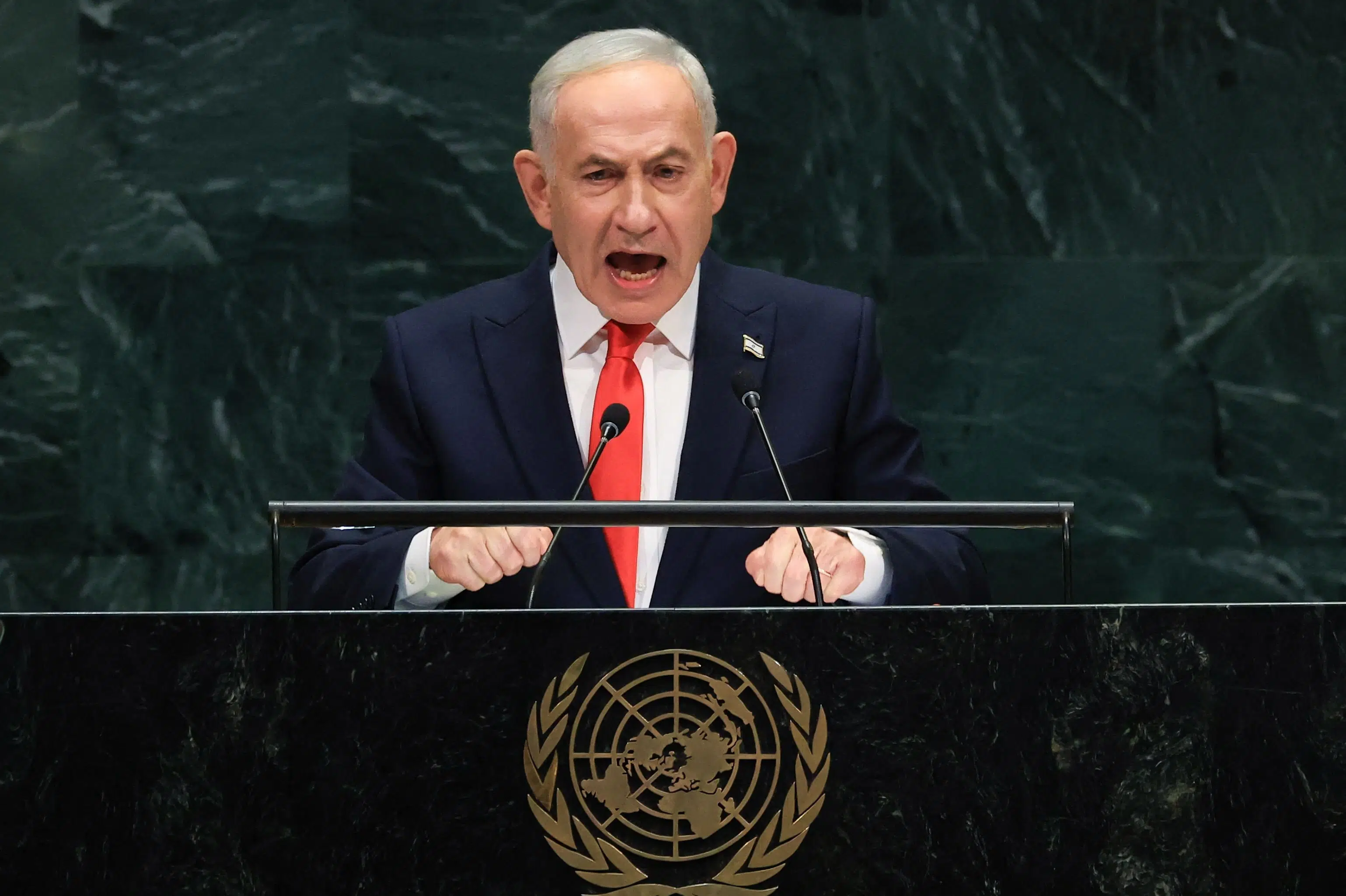 Netanyahu: Pilot blev radikaliseret forud for overfald på fly