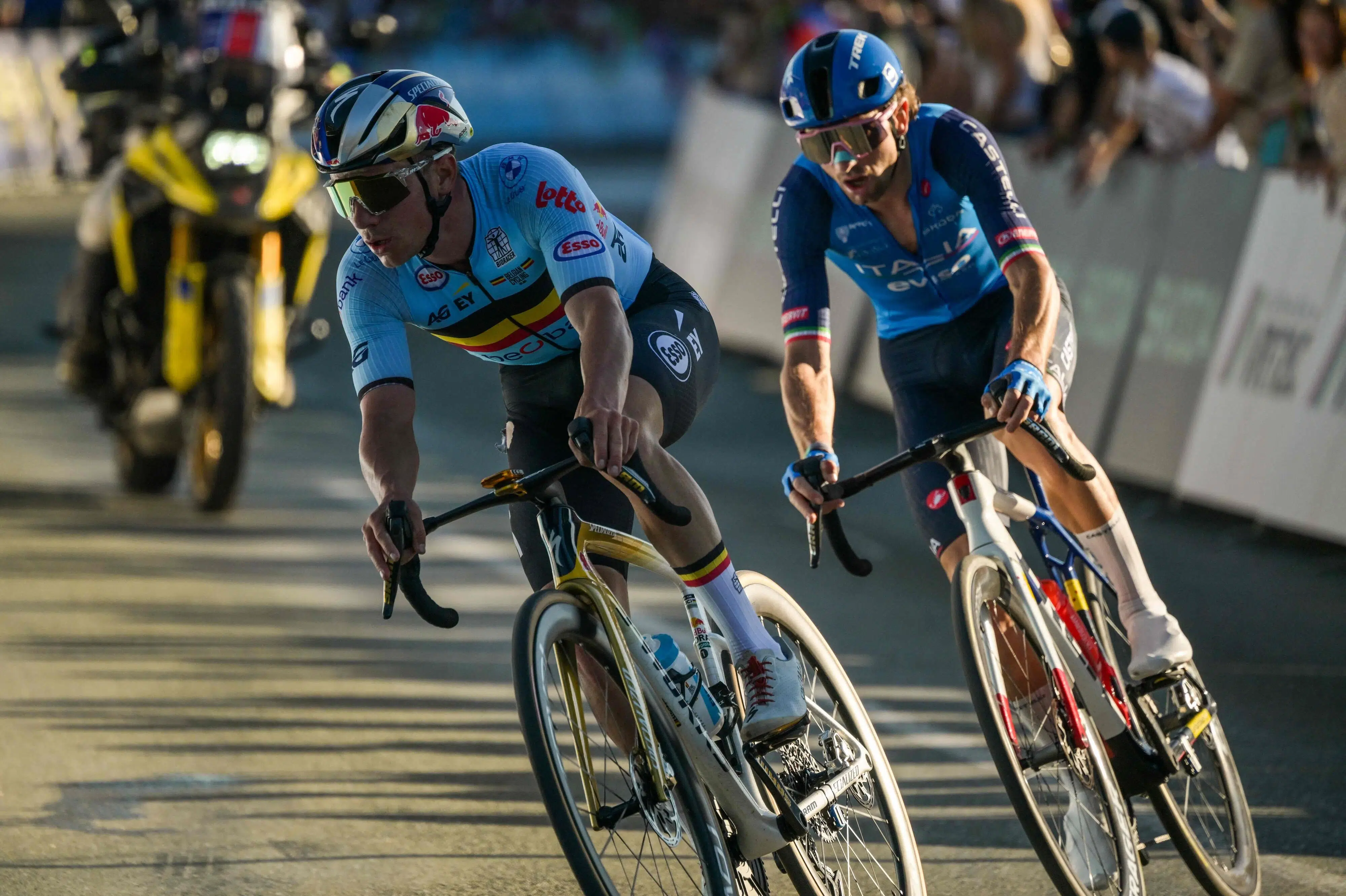 Evenepoel tager EM-guld efter gyserafslutning og målfoto