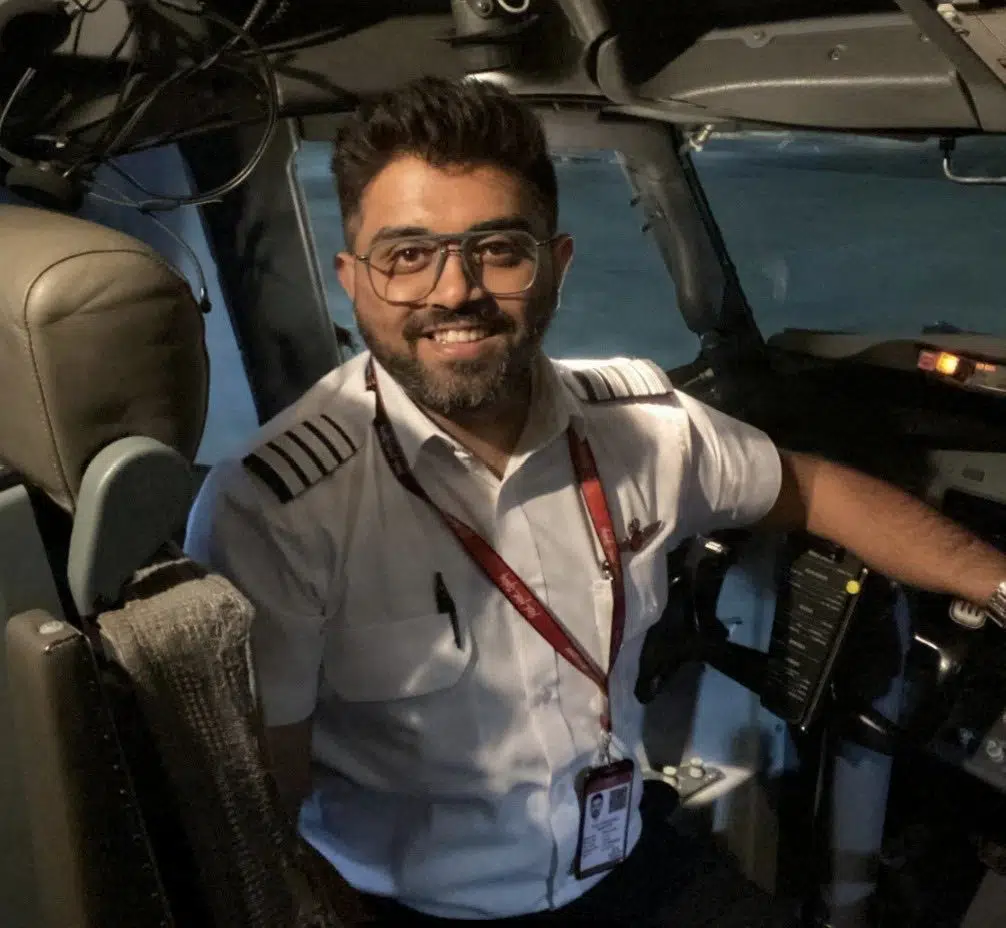 Pilot blev overfaldet med økse i cockpittet. Nu afsløres angriberens fortid