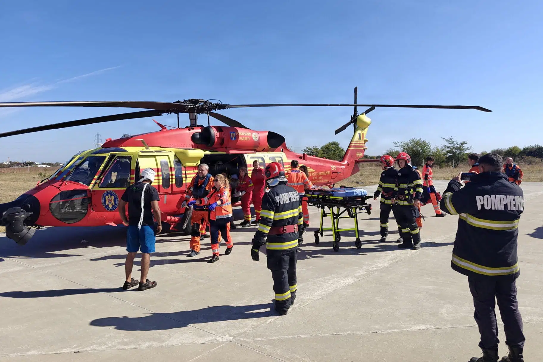 To mister livet efter brand på skib i Sortehavet