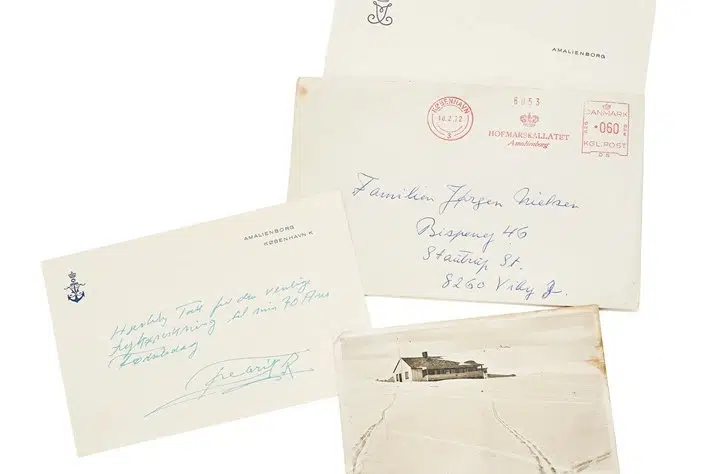 Dronning Margrethes postkort fra 1952 solgt for 6500 kroner
