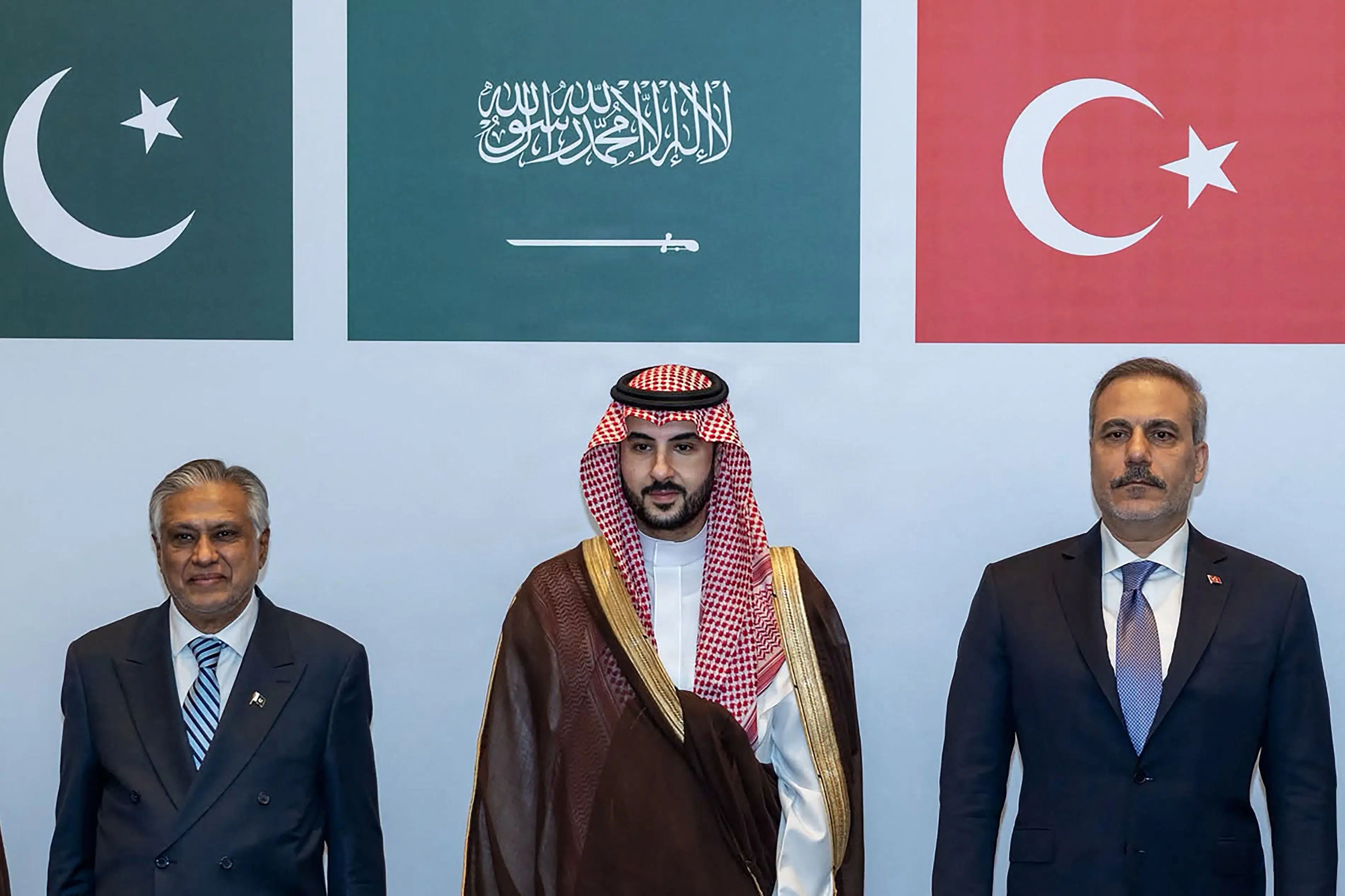 Tyrkiet og Pakistan vil sende tropper til Saudi-Arabien