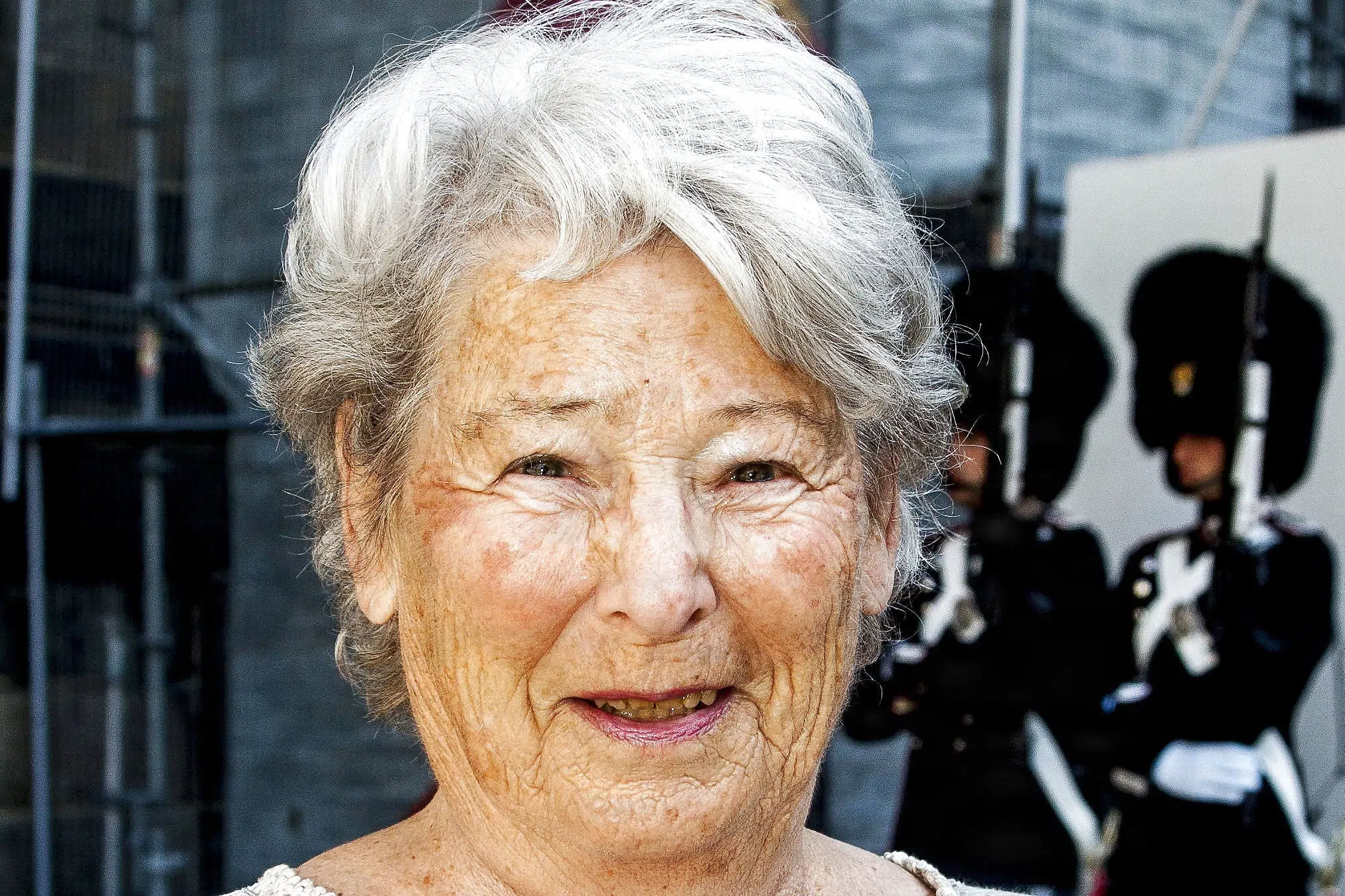 Kunsthistoriker Lise Svanholm er død - 94 år