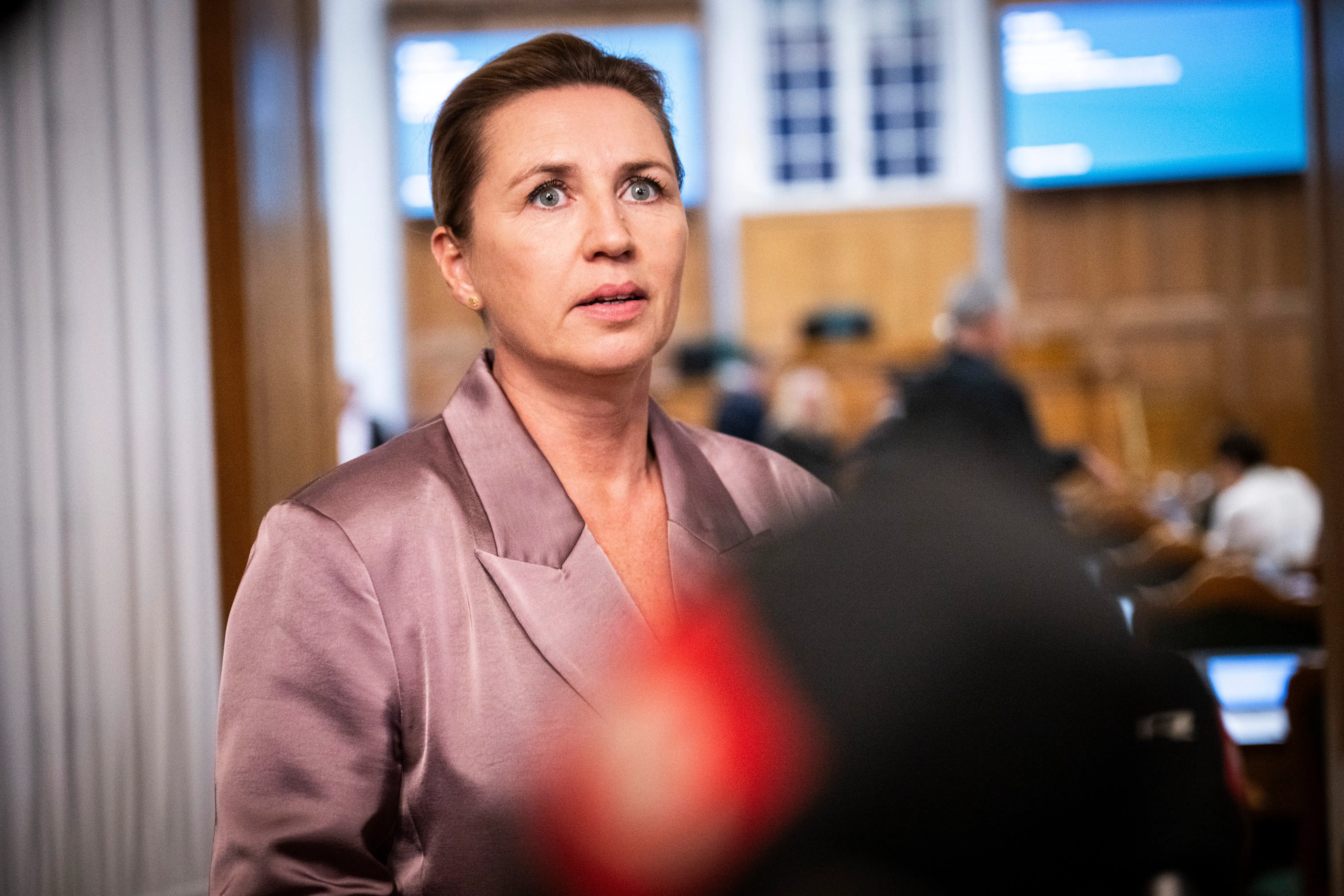 Mette Frederiksen i voldsom kritik af topfolk i Europarådet: »Undskyld. Hvad for en verden lever han i?«