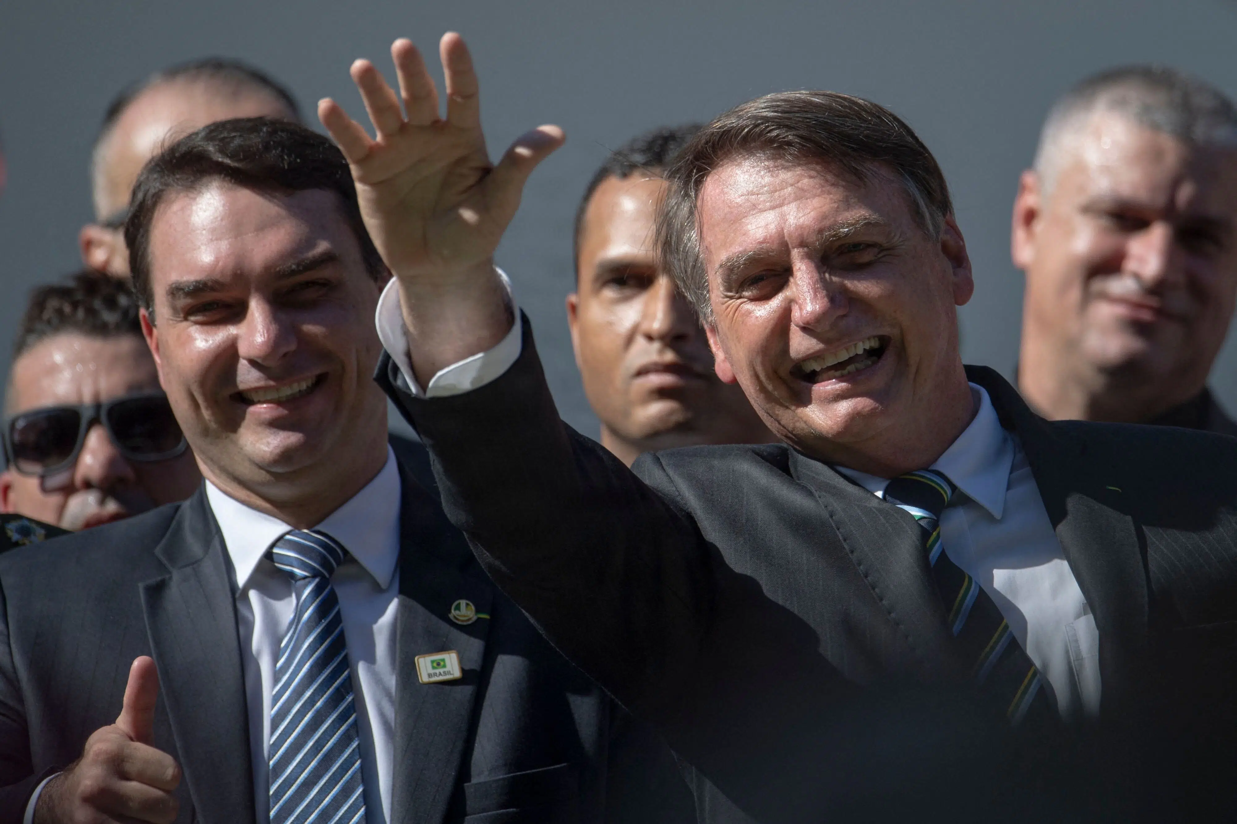 Bolsonaro får opbakning fra nummer tre ved brasiliansk valg